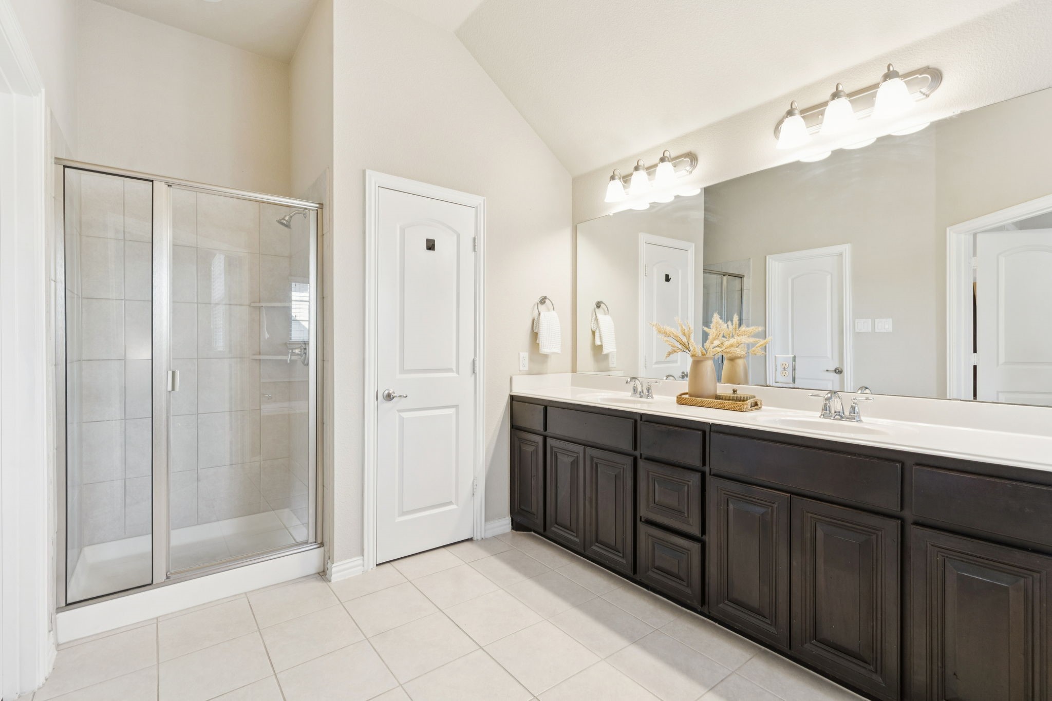 6210 Eagle Nest Garland TX 75044