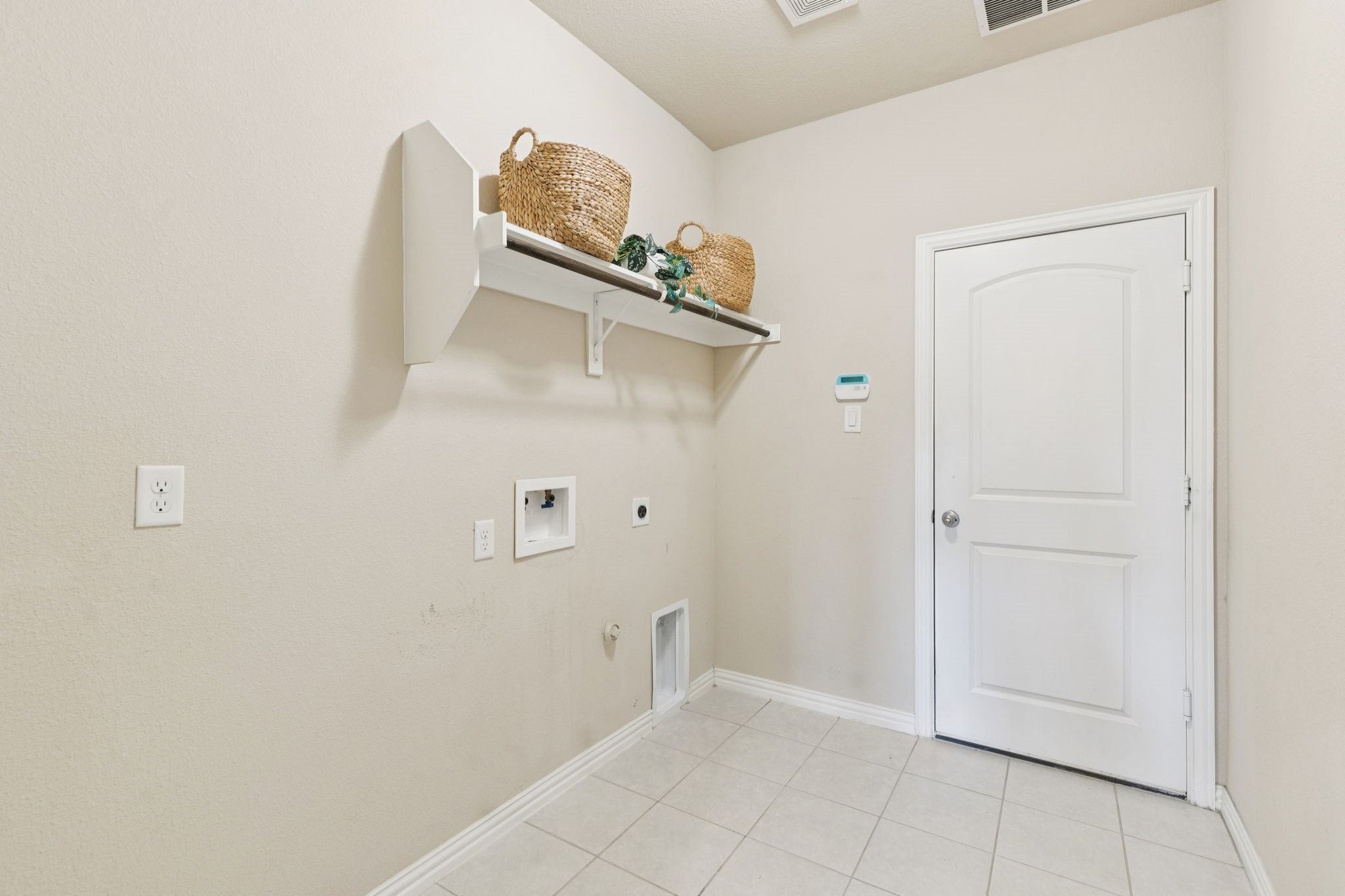 6210 Eagle Nest Garland TX 75044