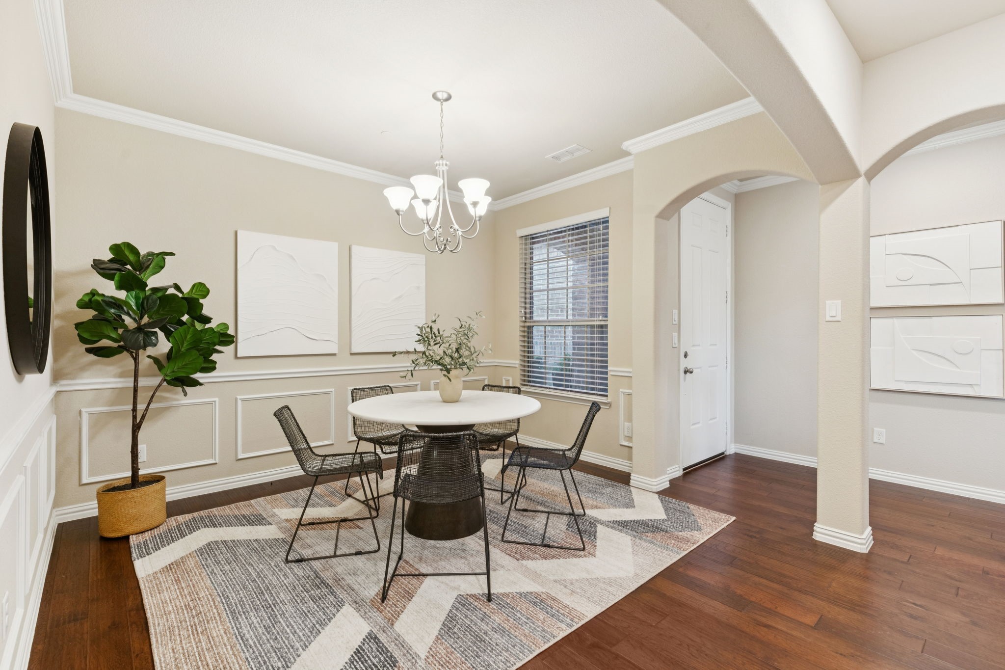 6210 Eagle Nest Garland TX 75044