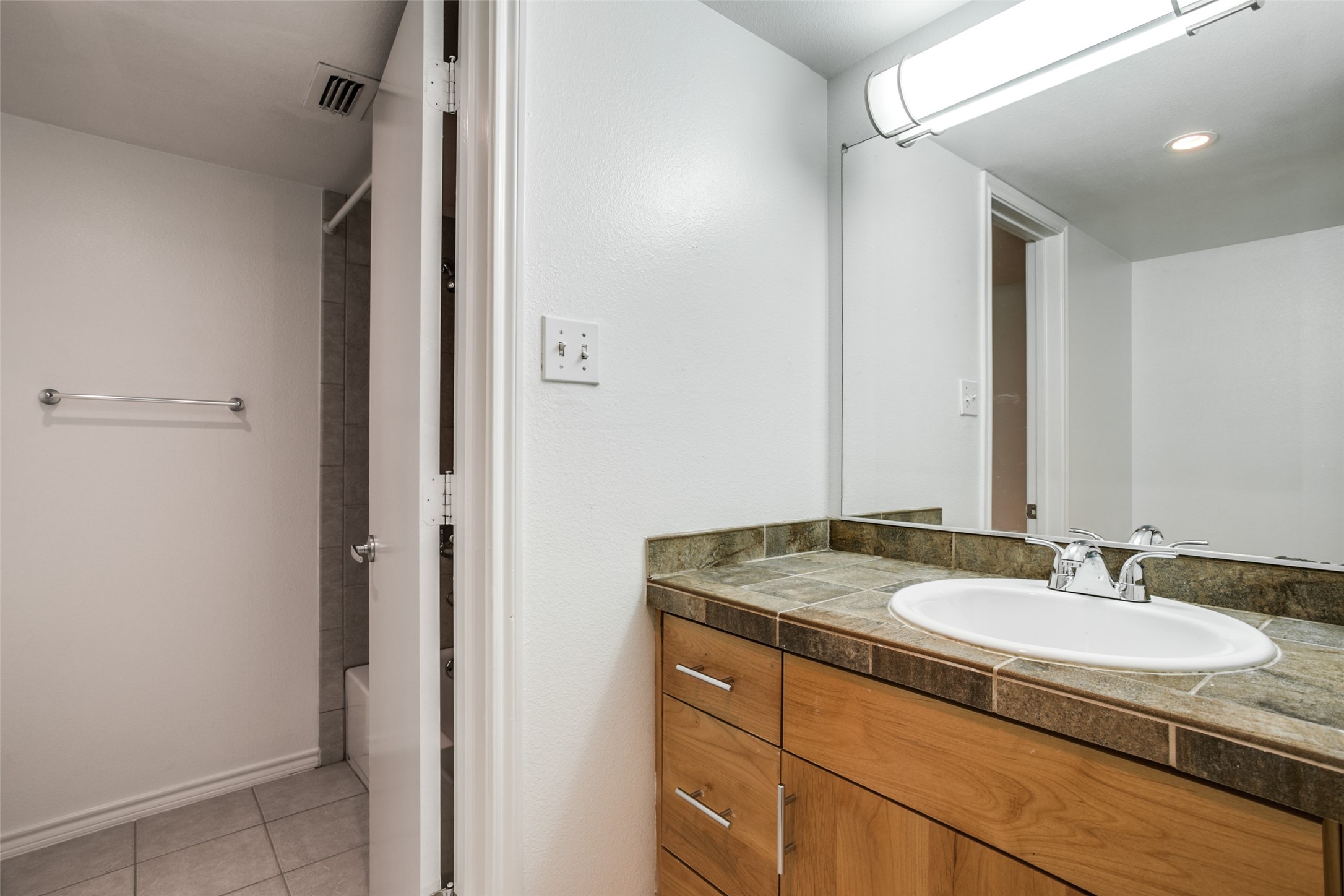 4616 W Lovers Lane Dallas TX 75209