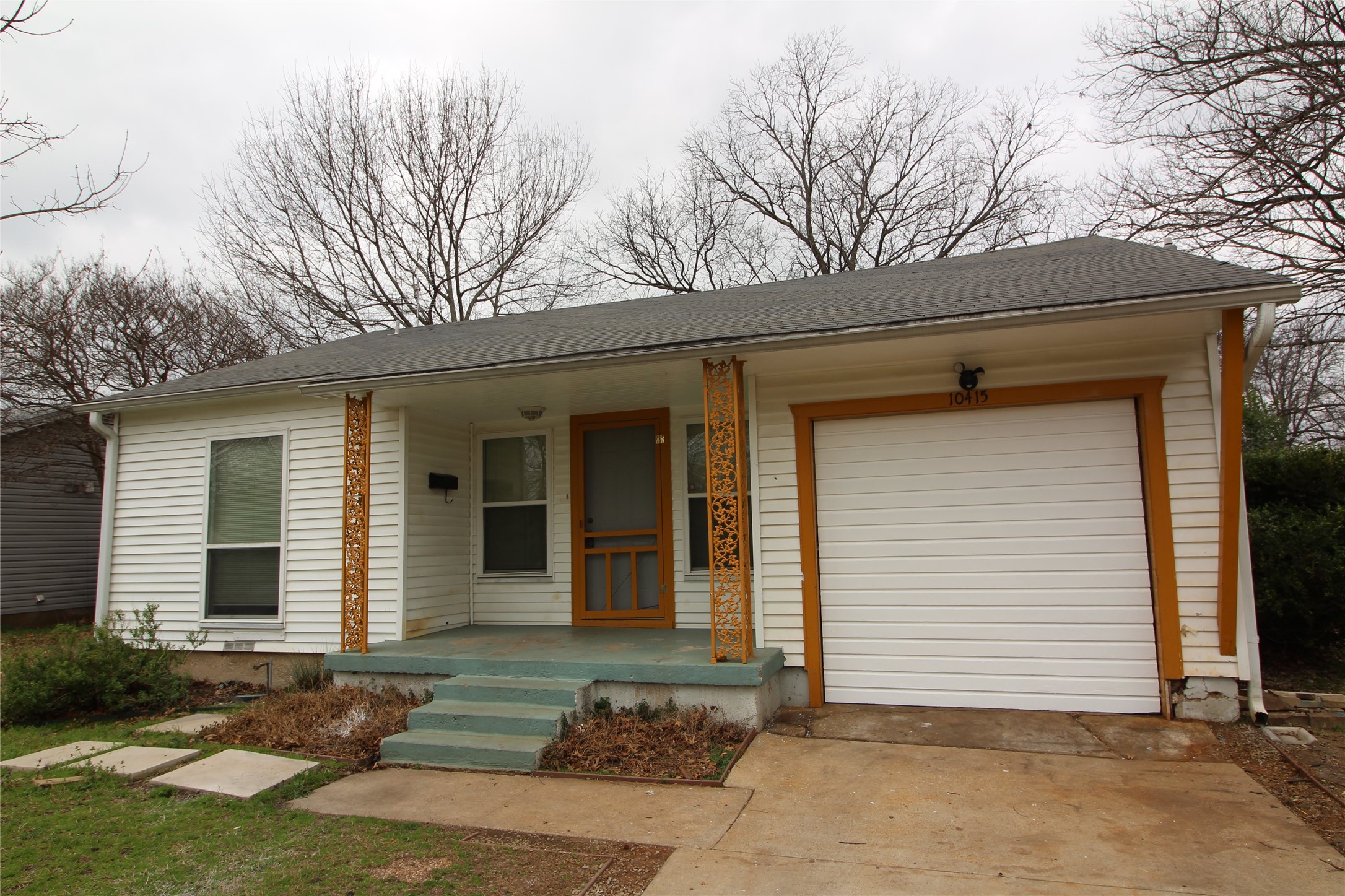 10415 Losa Drive Dallas TX 75218