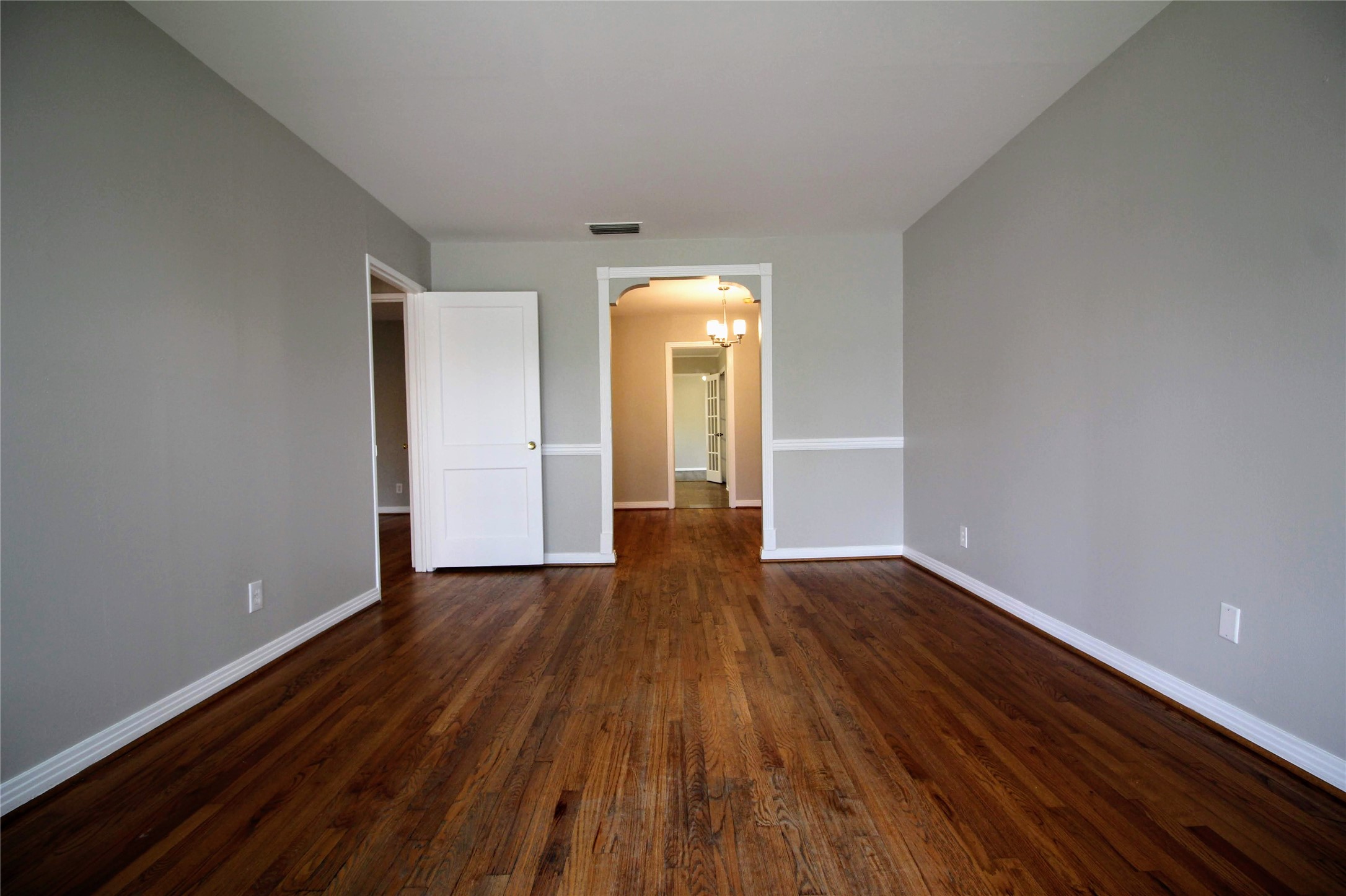 10415 Losa Drive Dallas TX 75218
