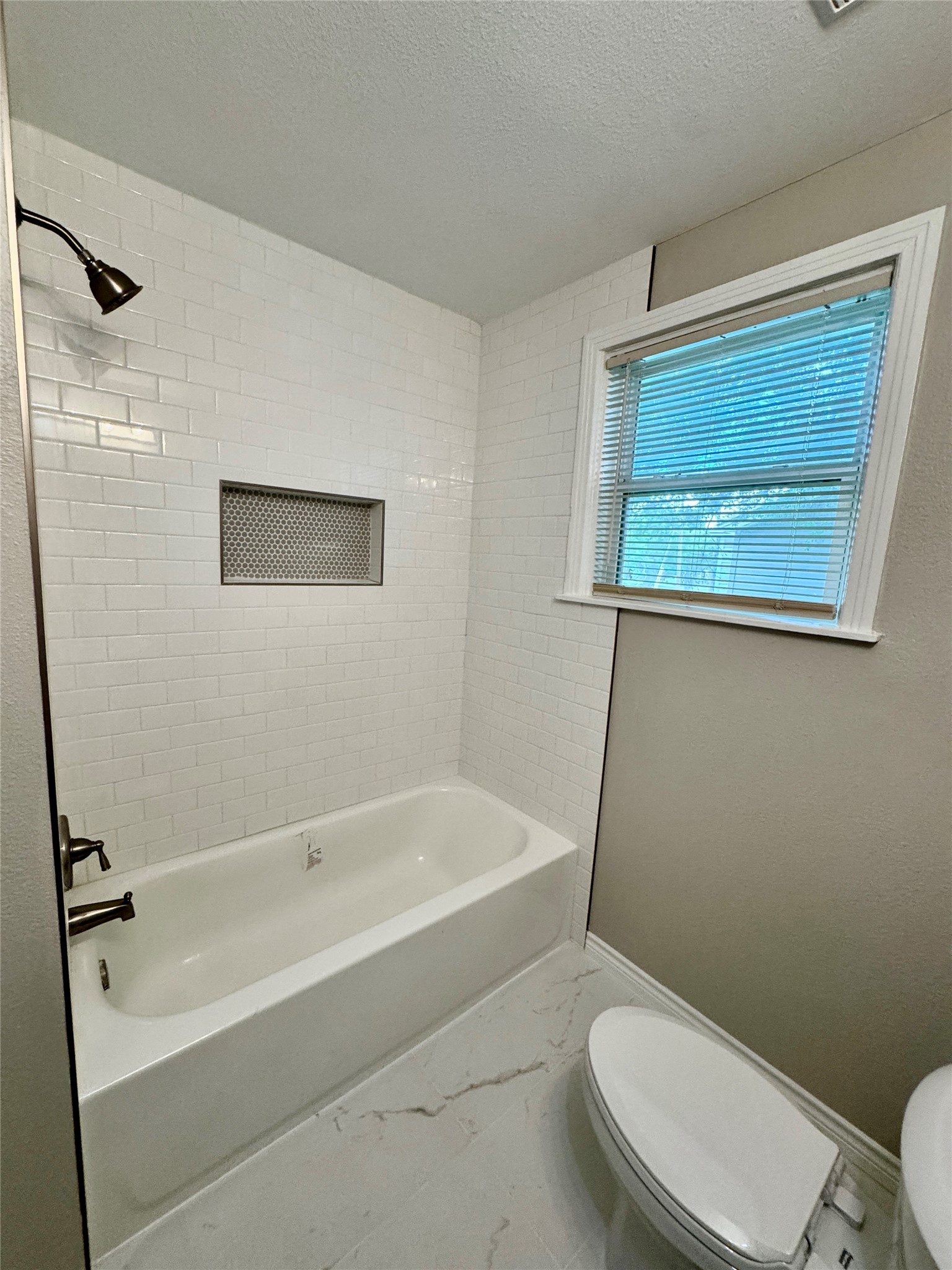 10415 Losa Drive Dallas TX 75218