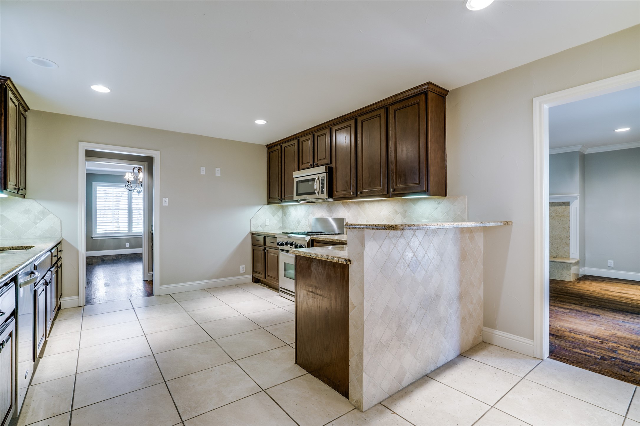 7208 Joyce Dallas TX 75225