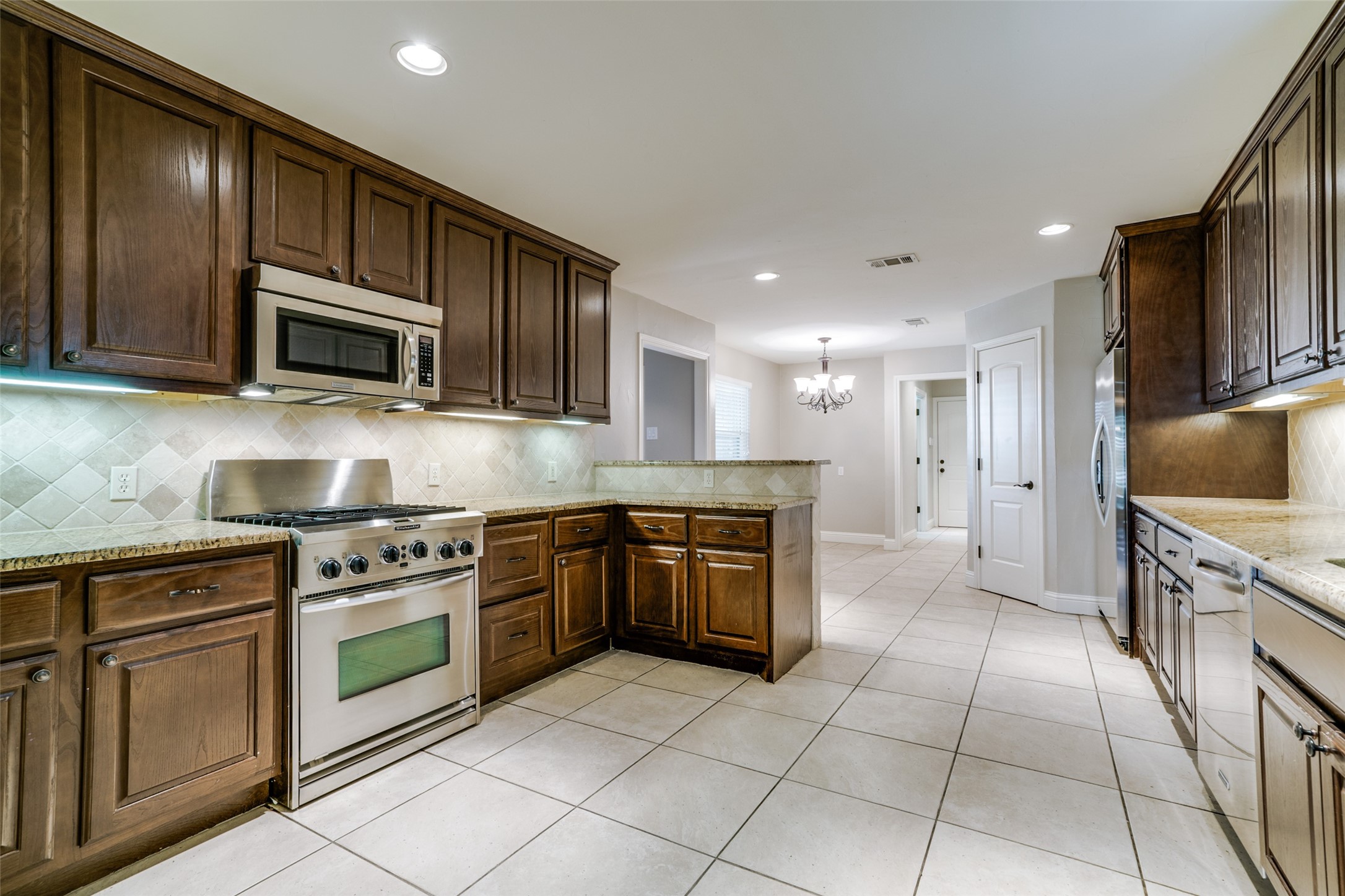 7208 Joyce Dallas TX 75225