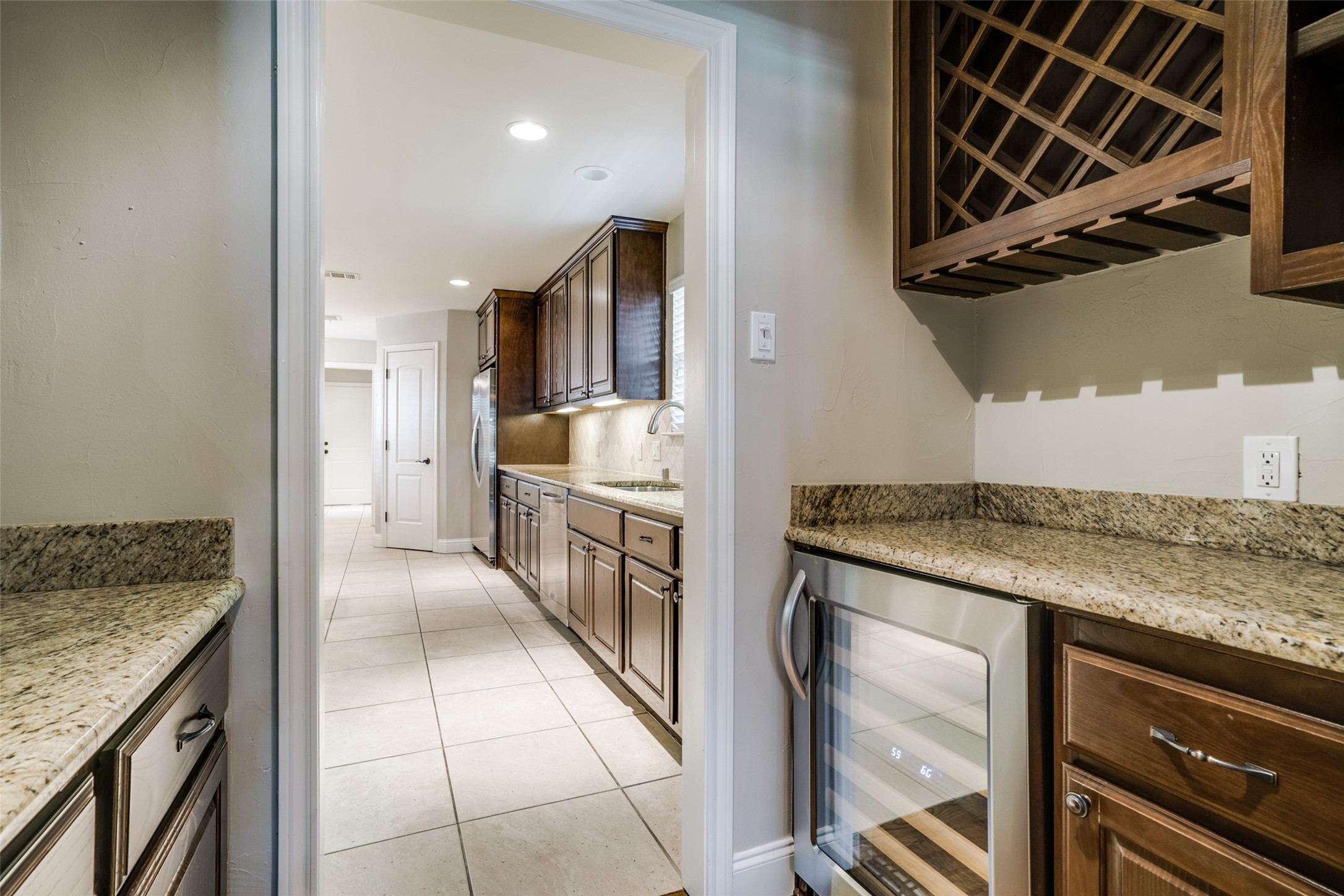 7208 Joyce Dallas TX 75225