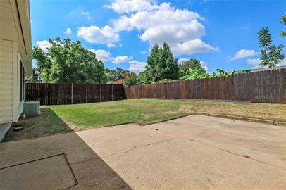2601 Knoll Trail Euless TX 76039