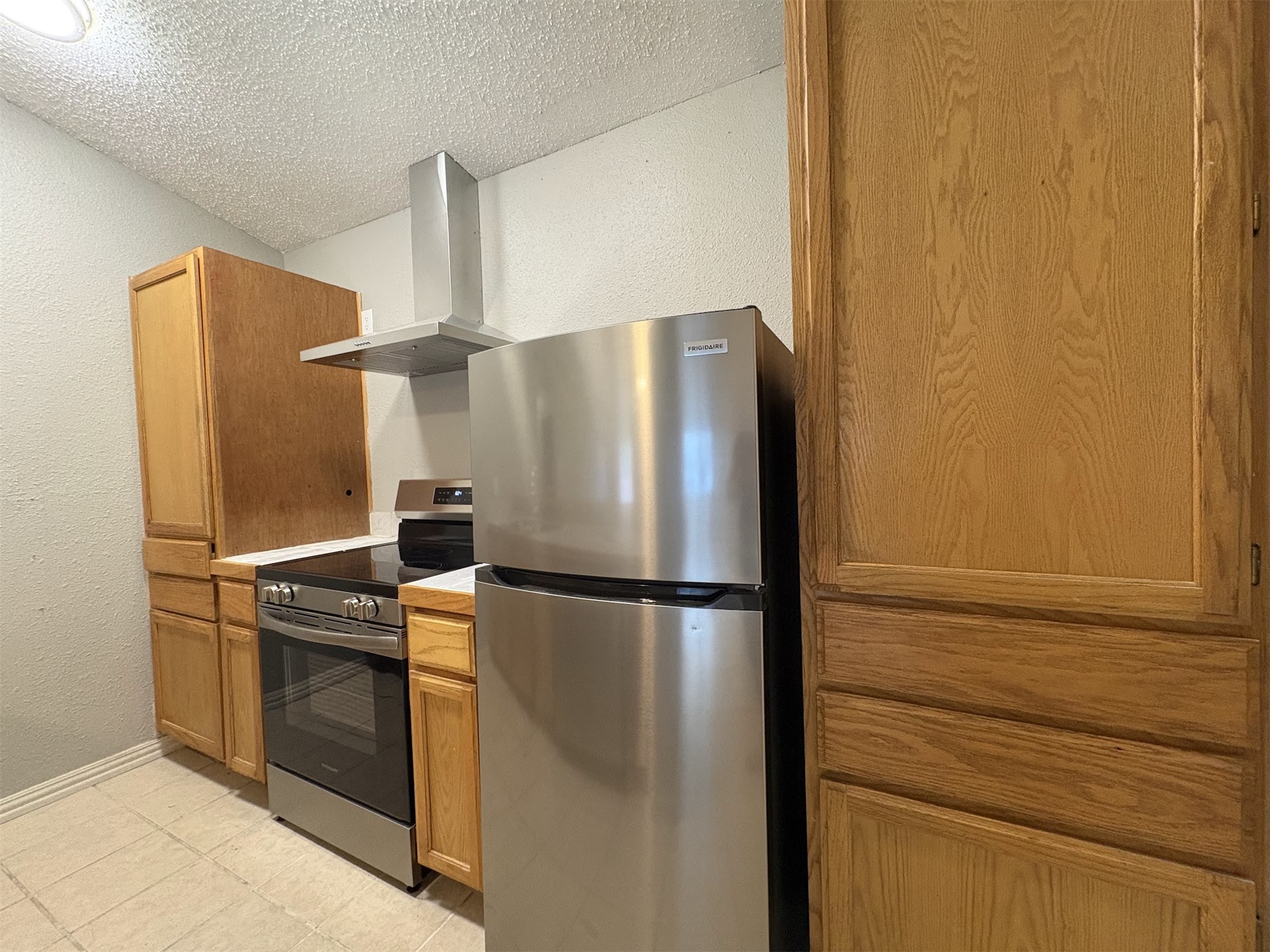 1206 High Valley Drive Garland TX 75041