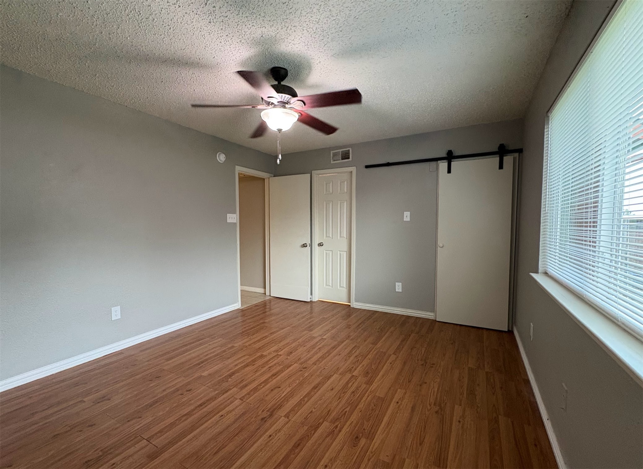 1206 High Valley Drive Garland TX 75041