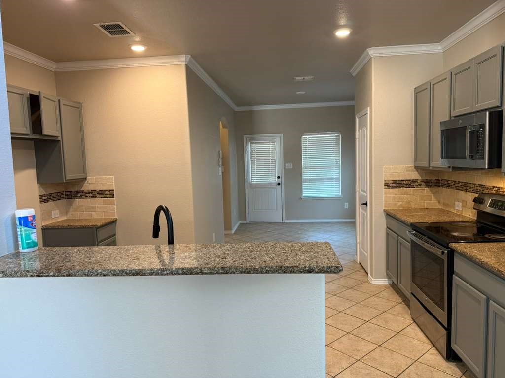 608 Pawnee Street Aubrey TX 76227