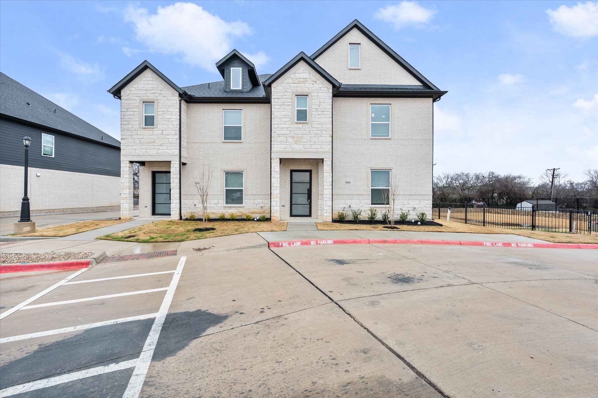 2355 Spring Park Boulevard Arlington TX 76016