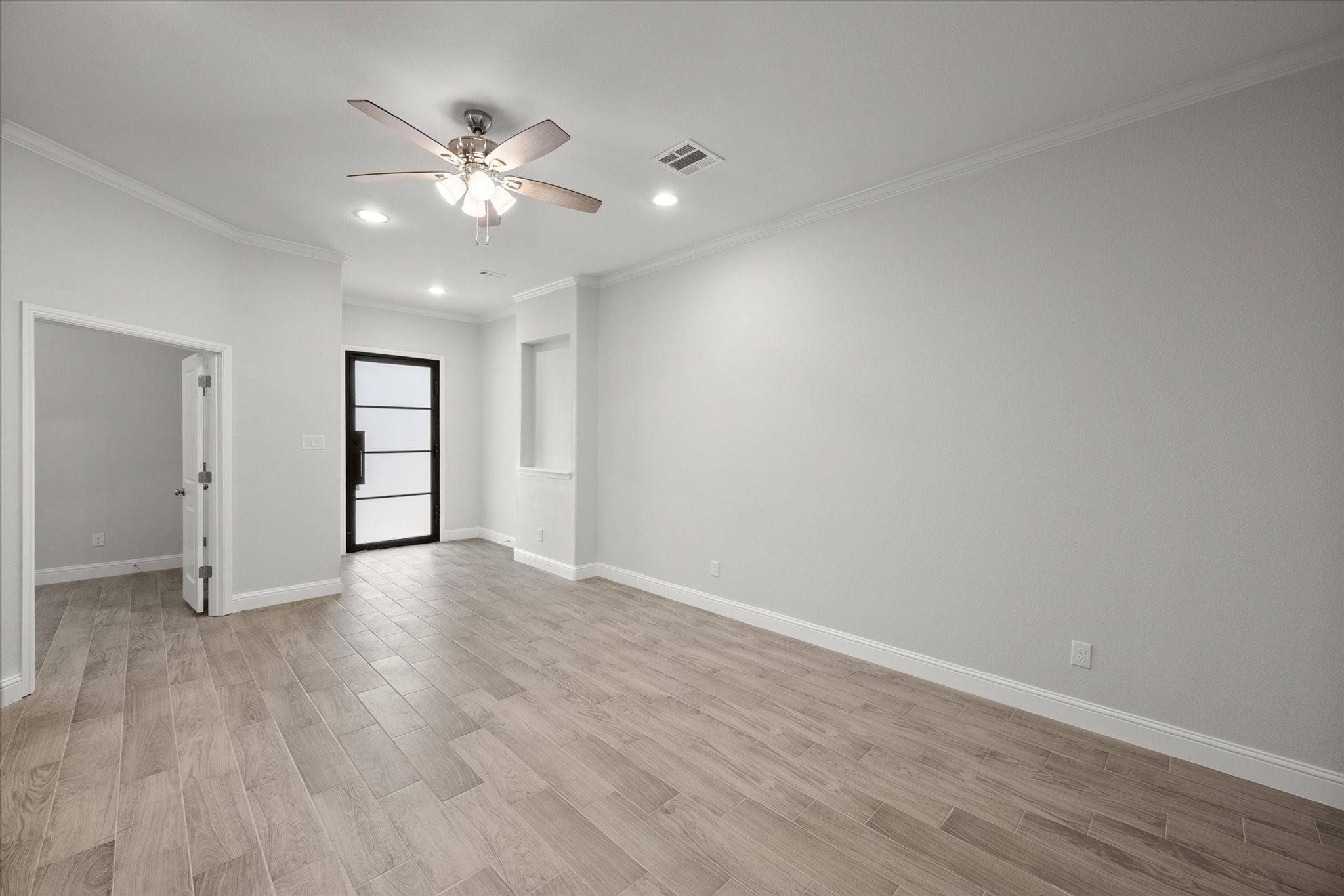 2355 Spring Park Boulevard Arlington TX 76016