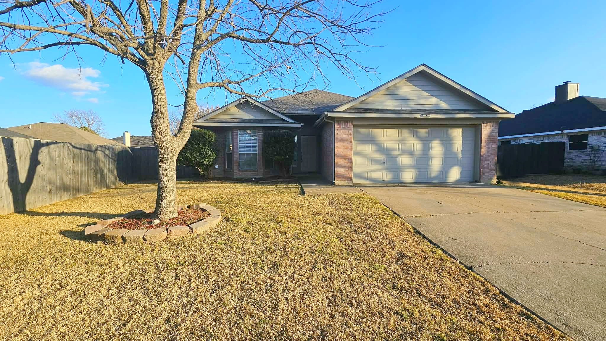 1025 Vaden Avenue Burleson TX 76028