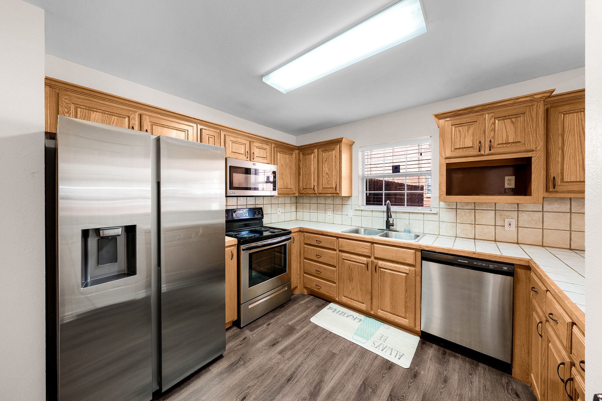324 Tolbert Avenue Sherman TX 75092