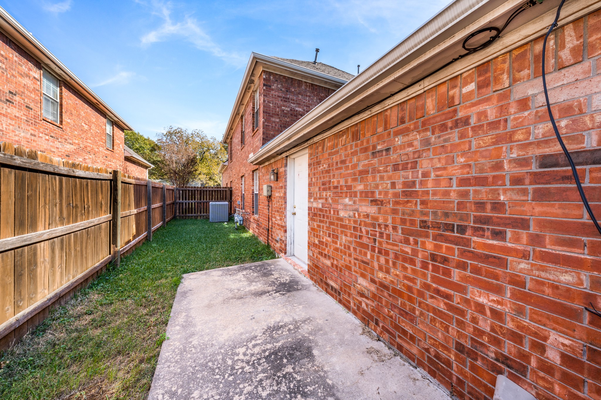 324 Tolbert Avenue Sherman TX 75092