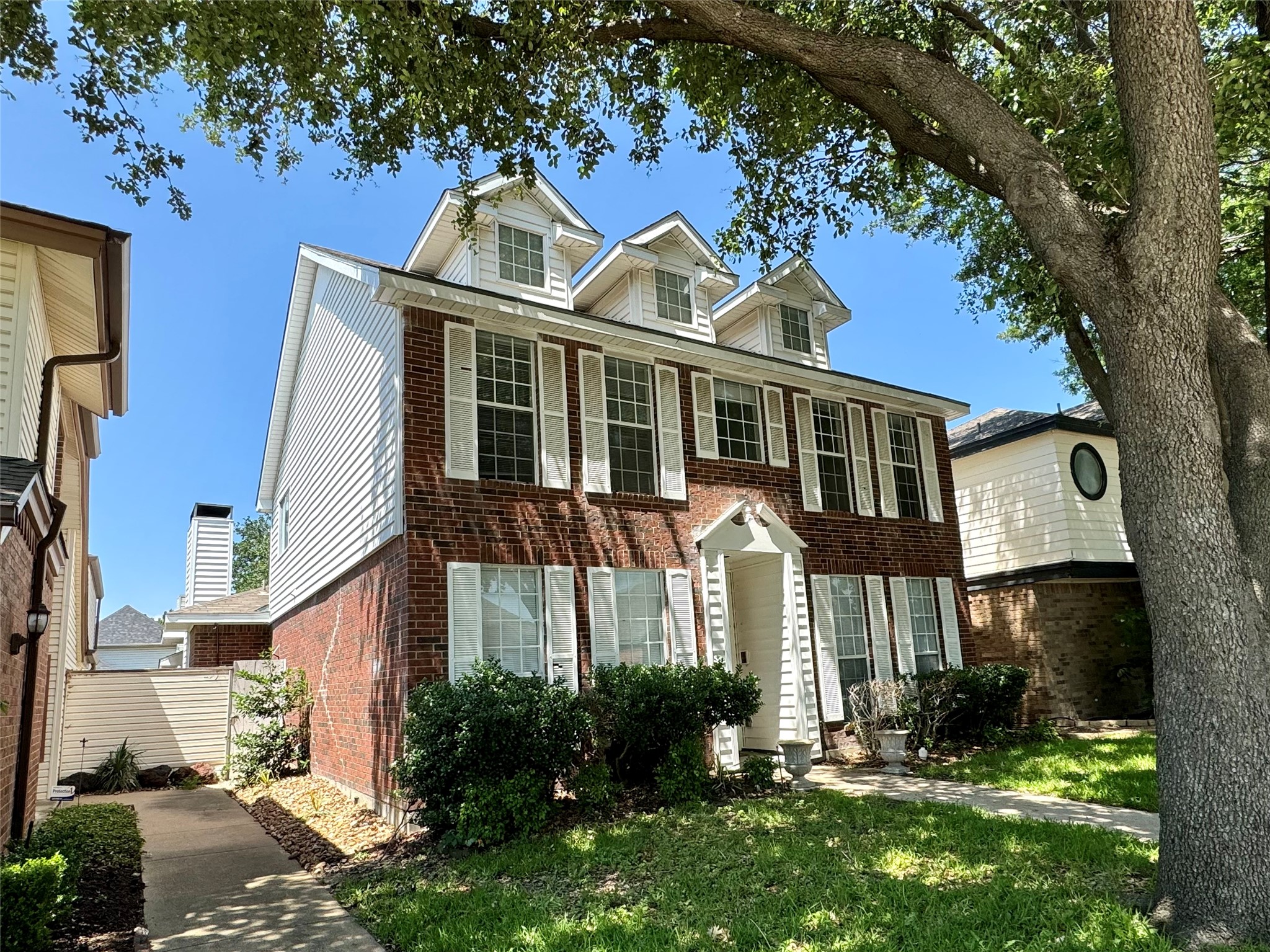 4227 Timberglen Road Dallas TX 75287