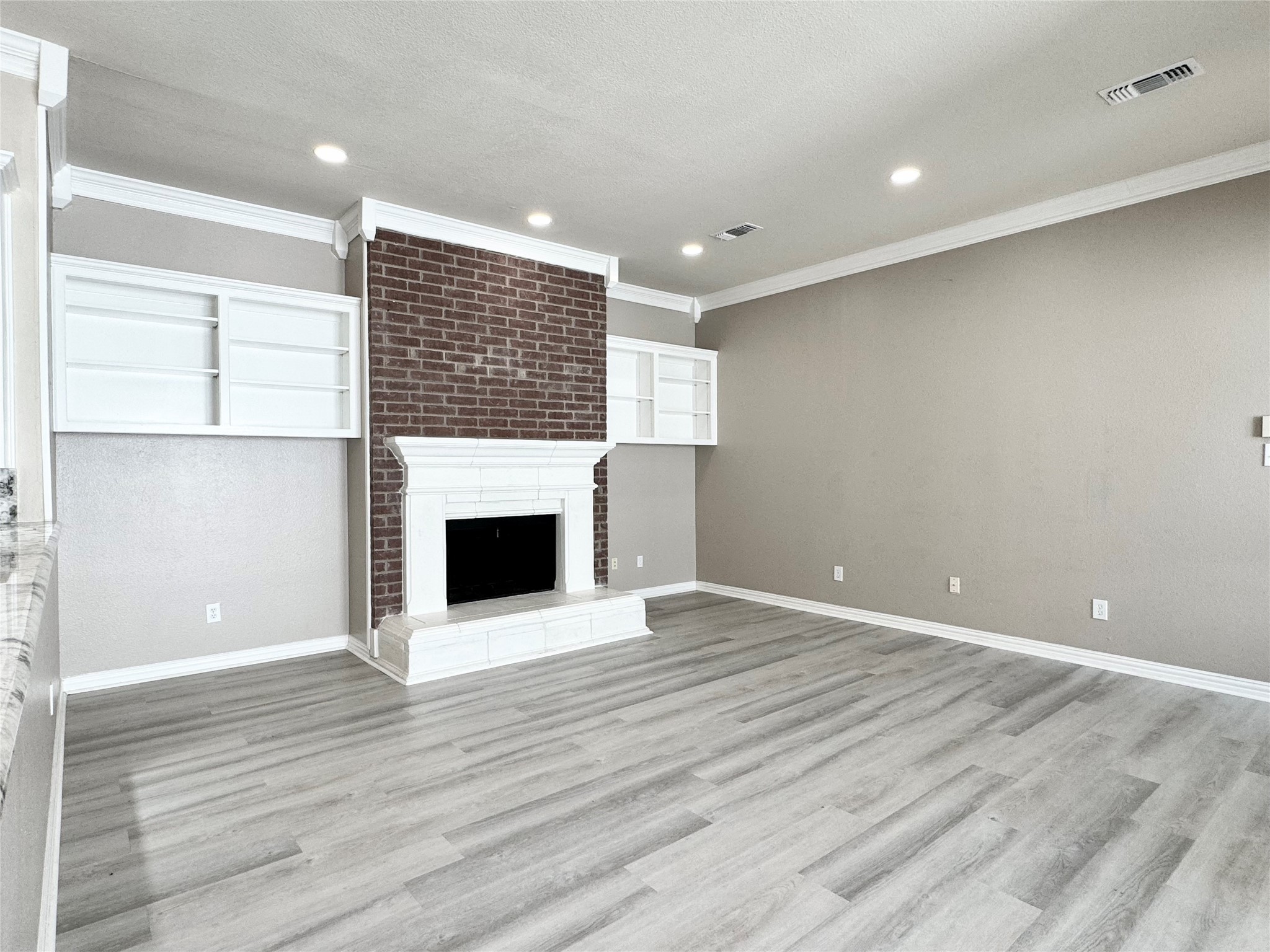 4227 Timberglen Road Dallas TX 75287