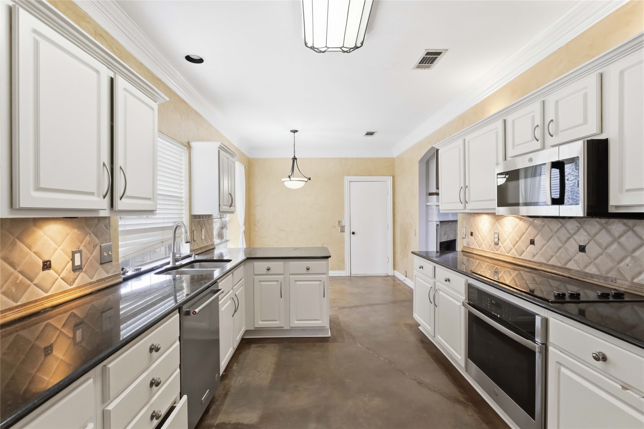 3301 Patriot Drive Plano TX 75025