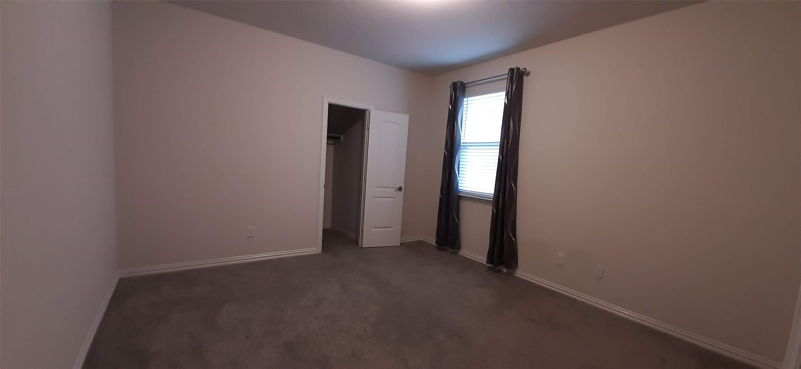 325 Kennewick Drive Garland TX 75044