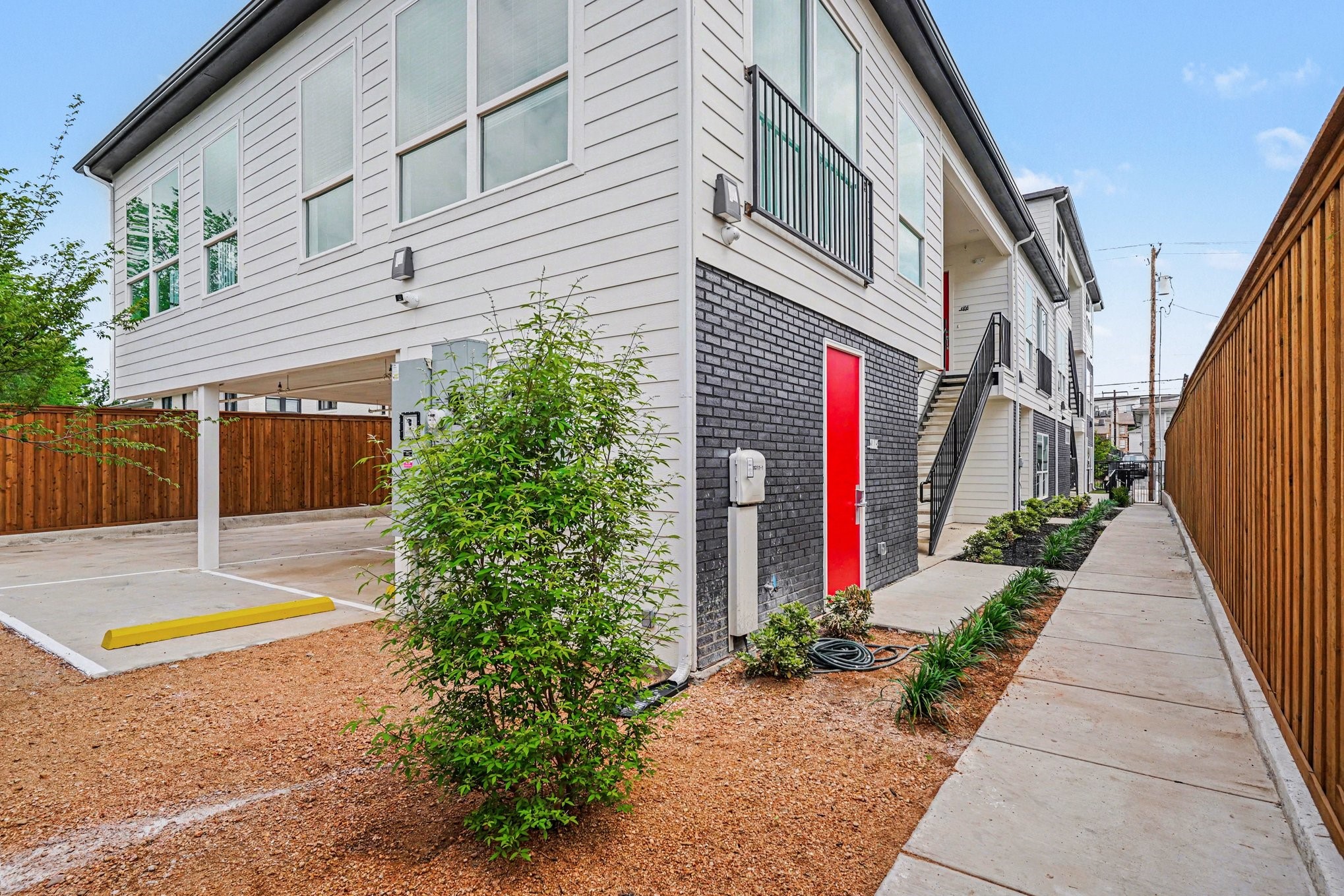 2217 N Fitzhugh Avenue Dallas TX 75204