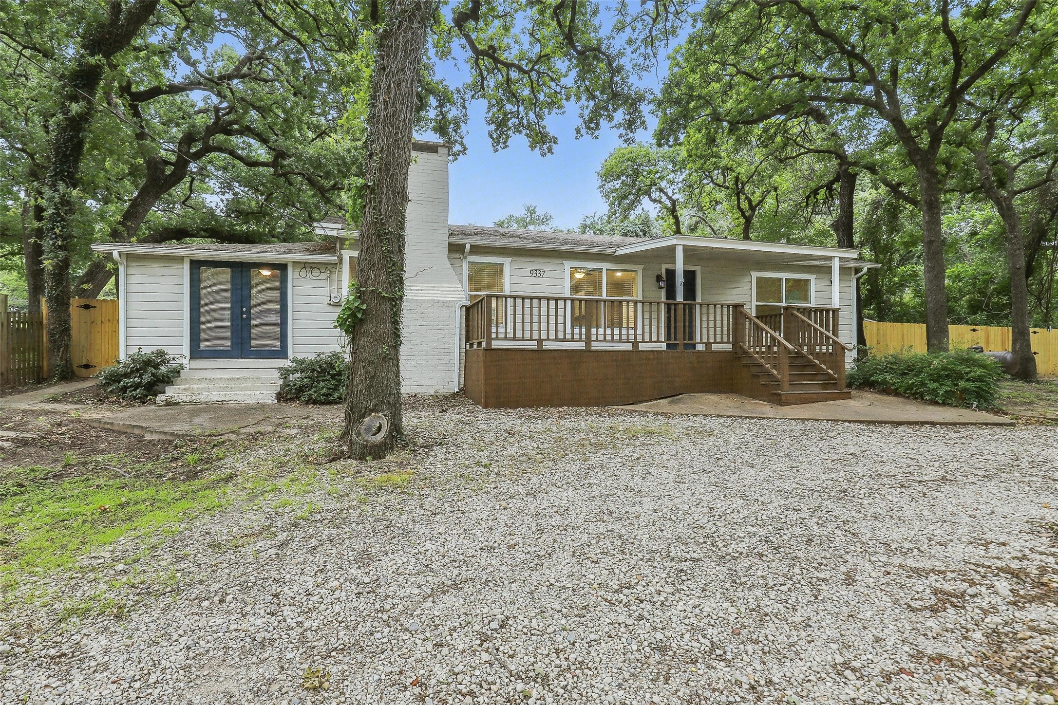 9337 Heron Drive Fort Worth TX 76108