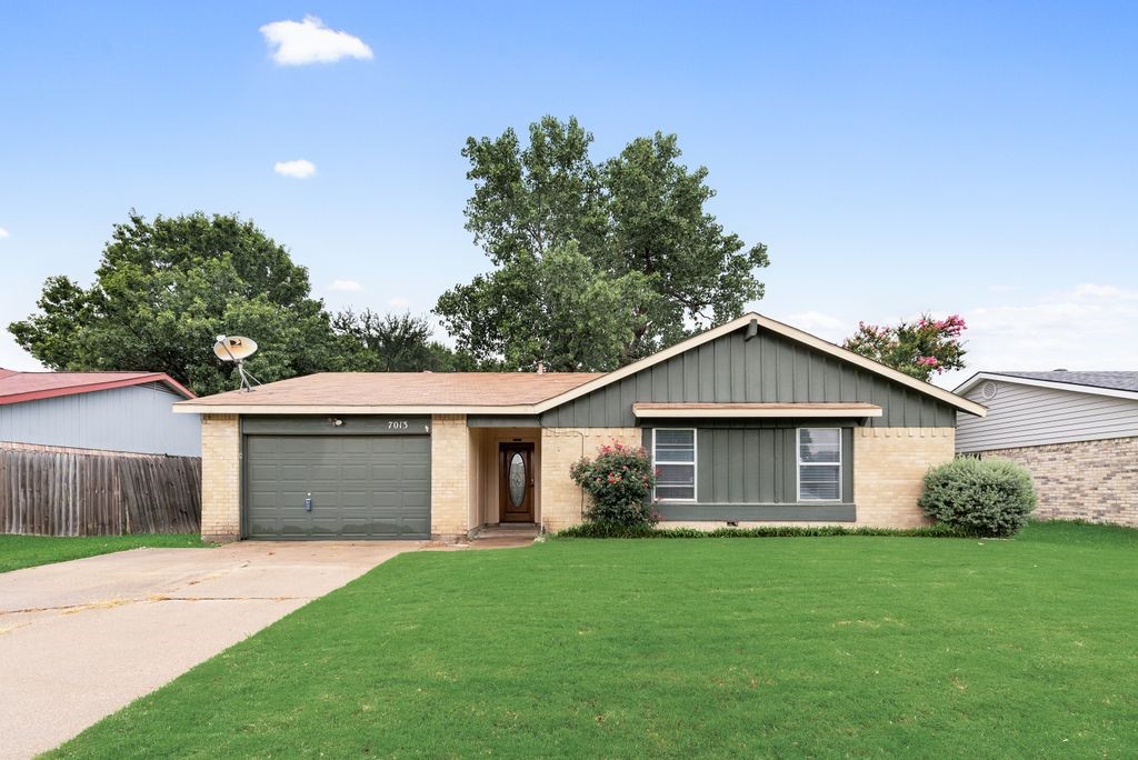 7013 Lincolnshire Lane North Richland Hills TX 76182