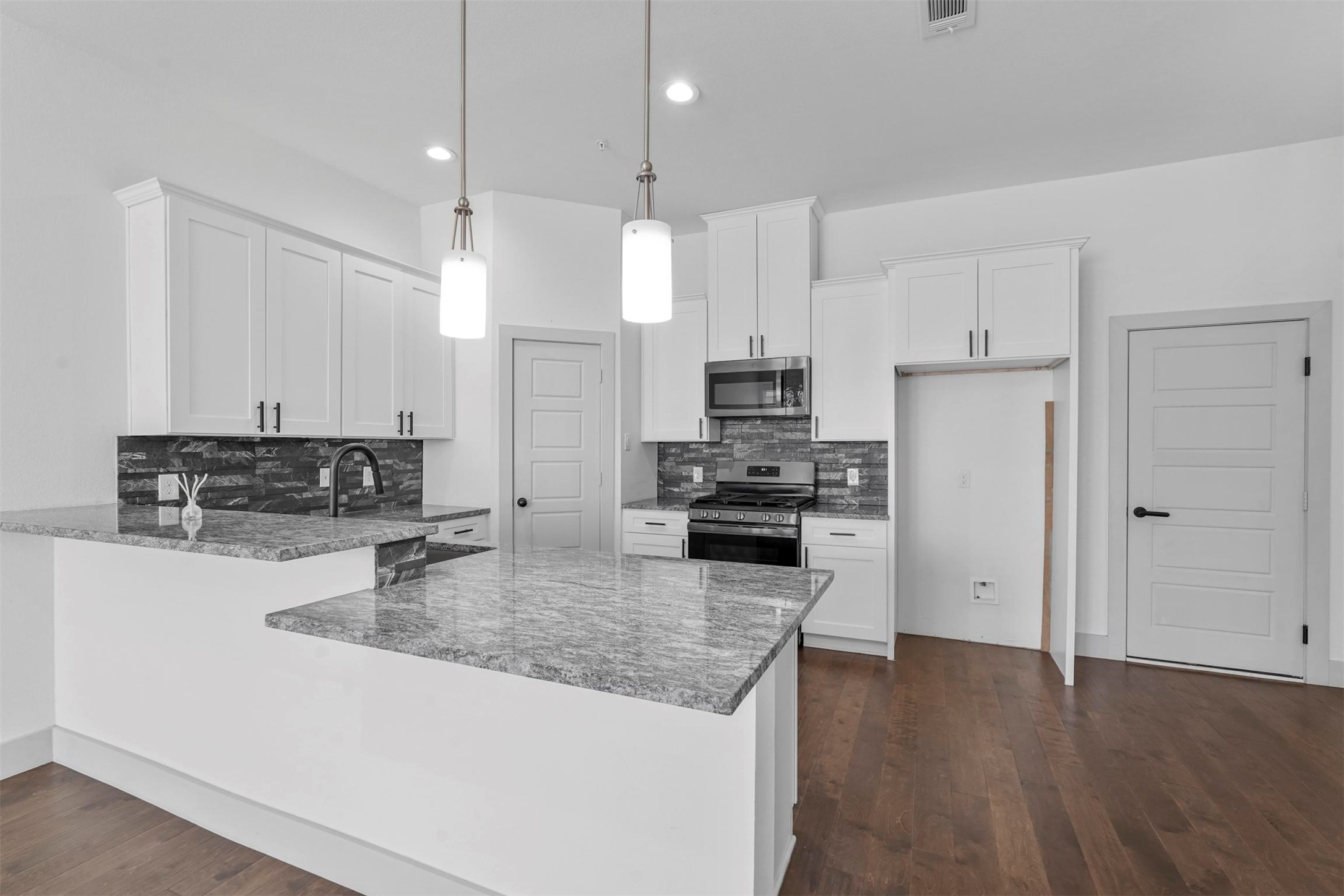 6059 Rivendell Drive Frisco TX 75035