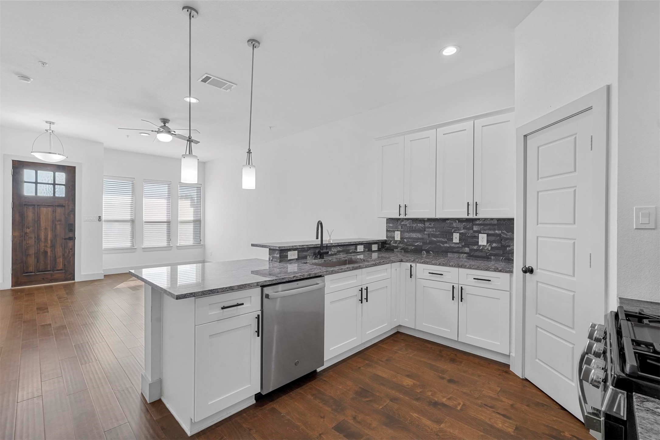 6059 Rivendell Drive Frisco TX 75035