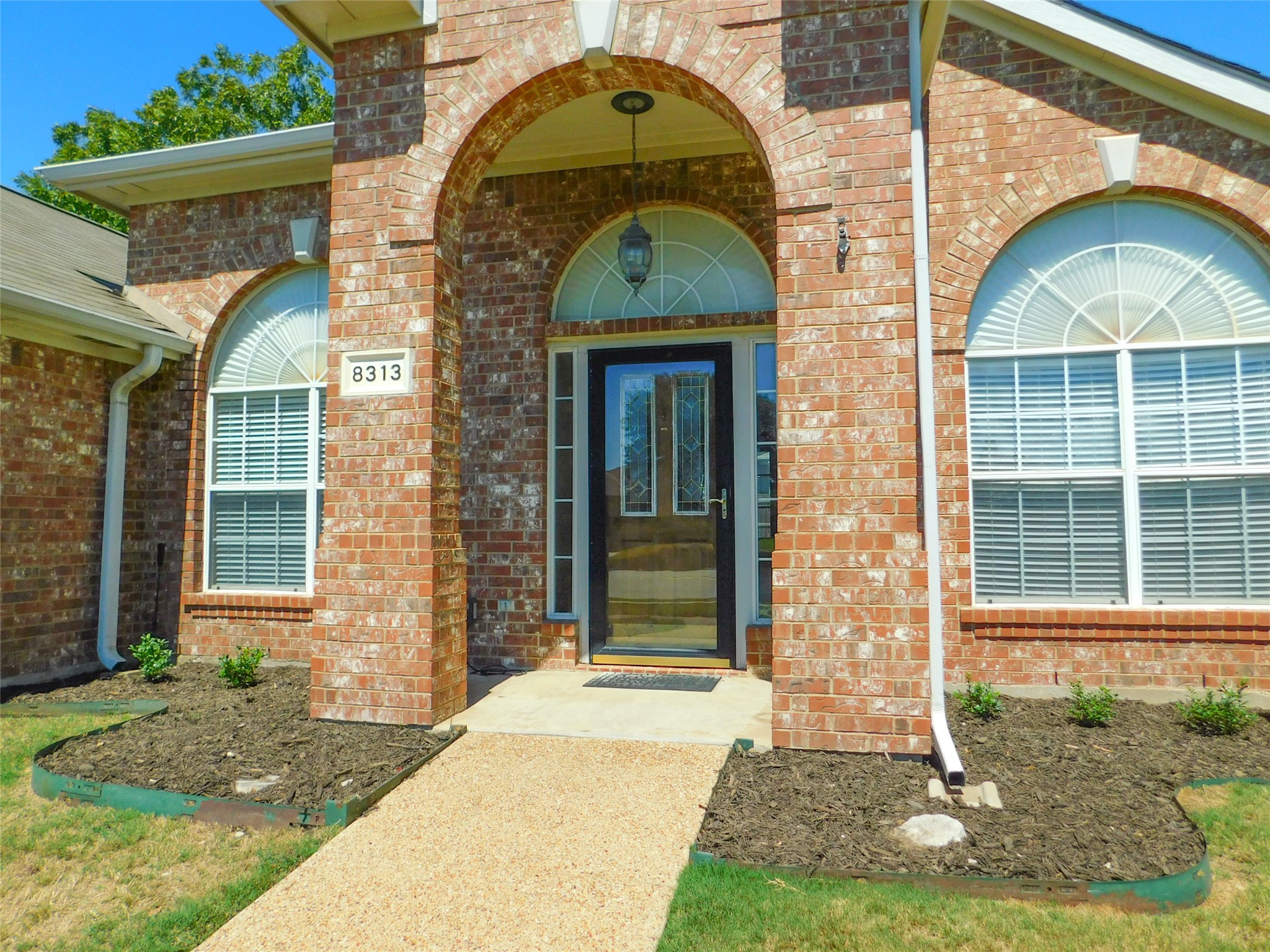 8313 Montecito Drive Denton TX 76210
