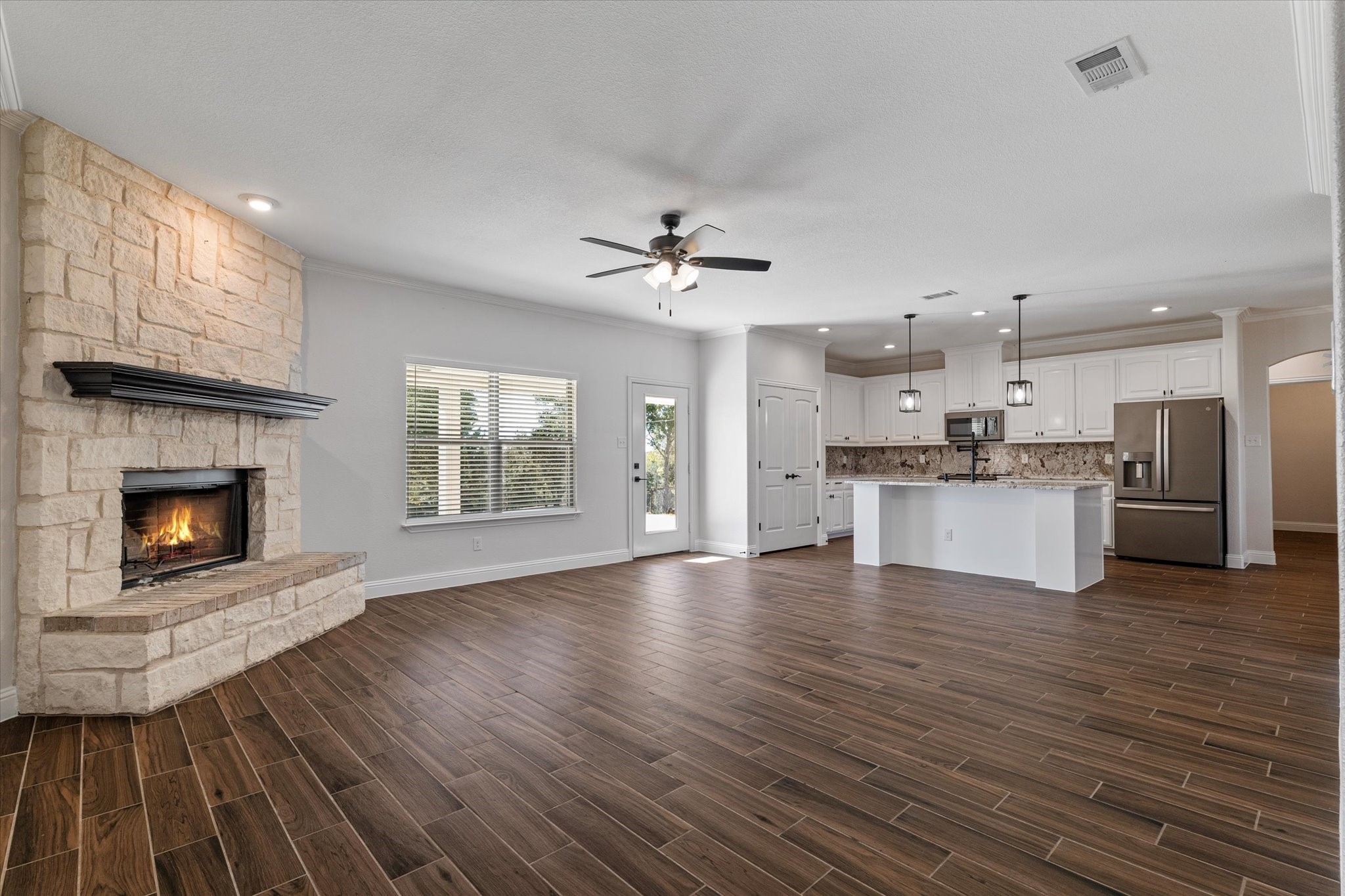 3511 J E Woody Road Springtown TX 76082
