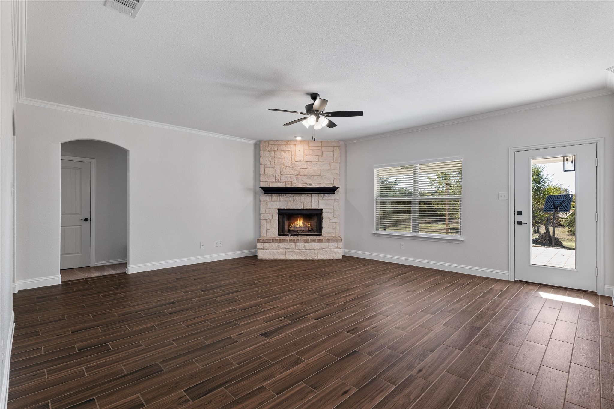 3511 J E Woody Road Springtown TX 76082