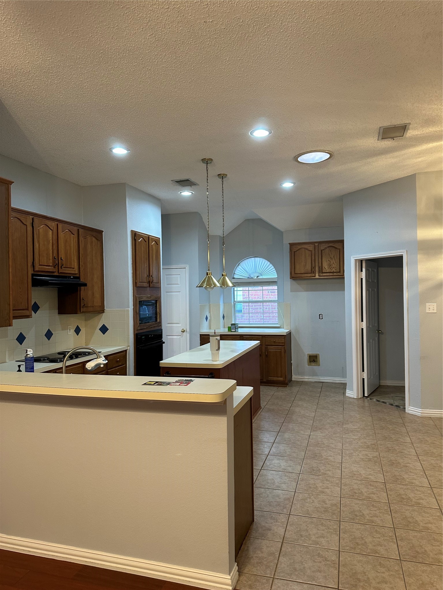 1736 Marian Lane Flower Mound TX 75028