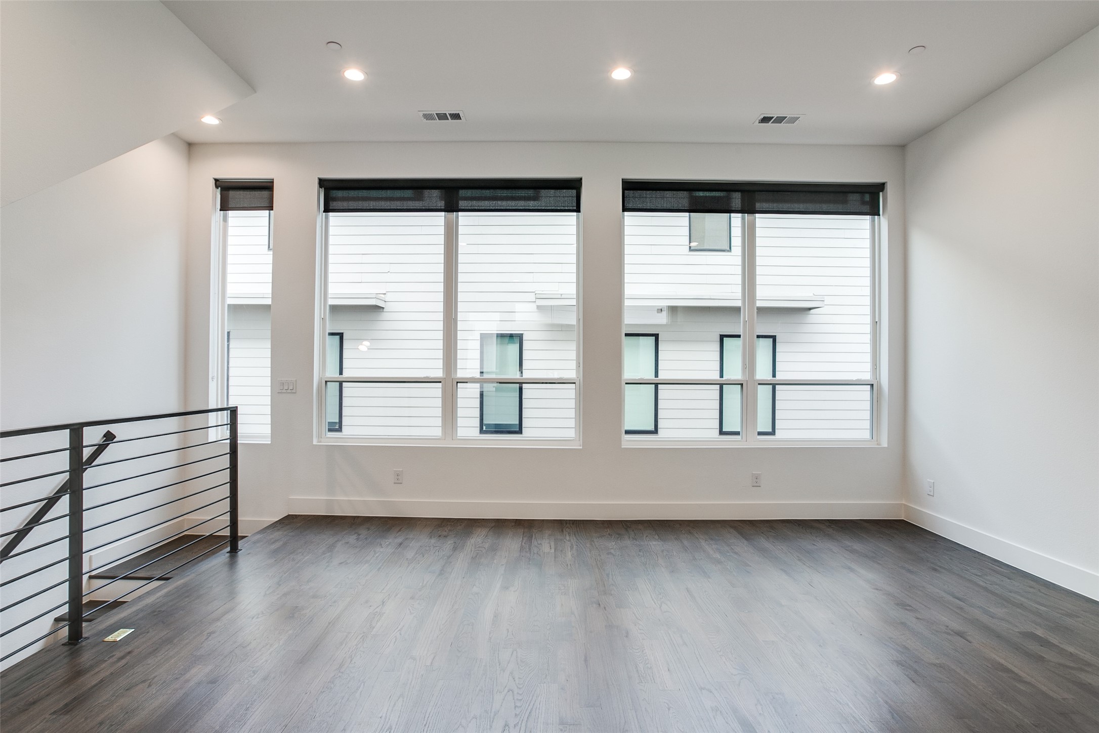 5708 Lindell Avenue Dallas TX 75206
