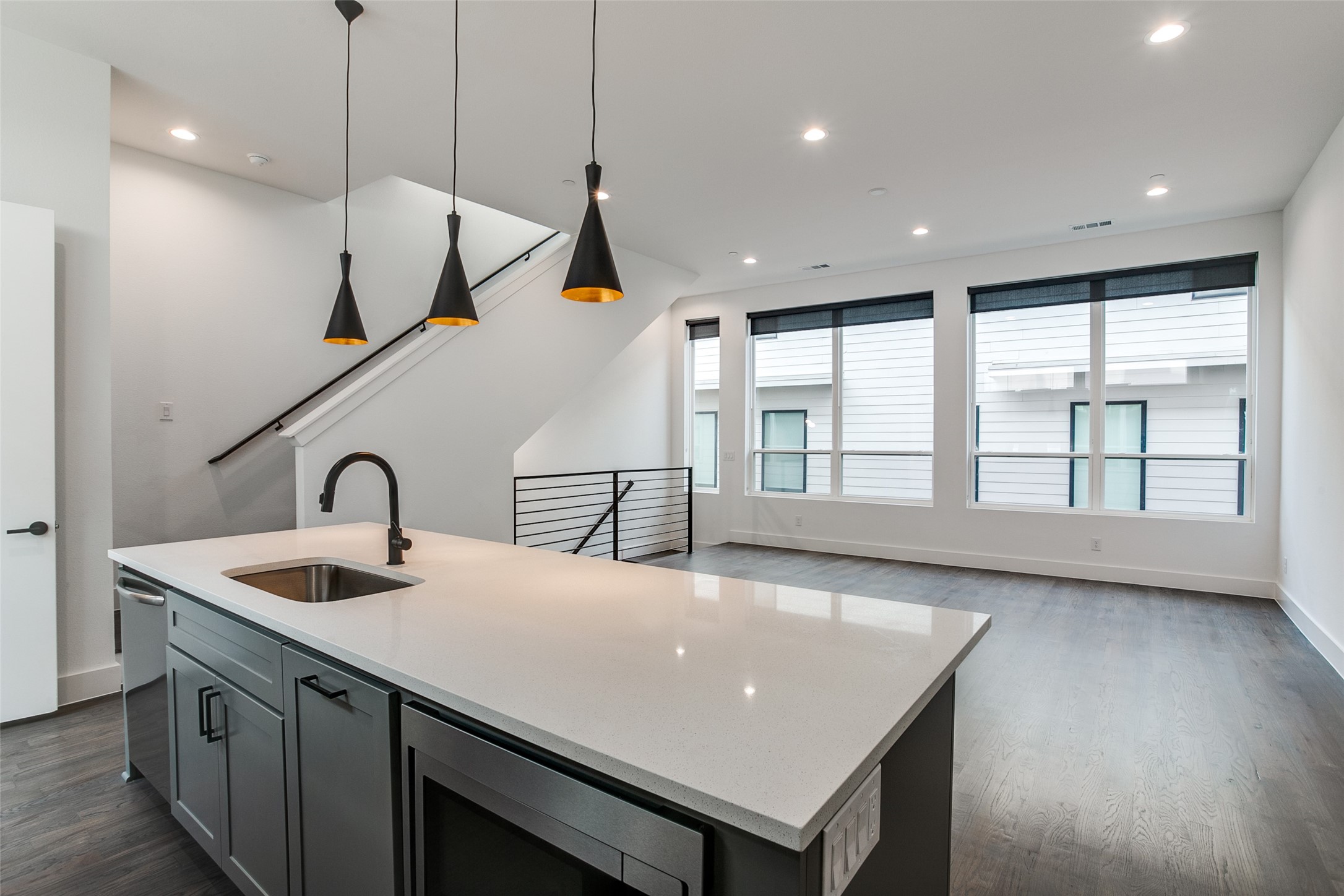 5708 Lindell Avenue Dallas TX 75206