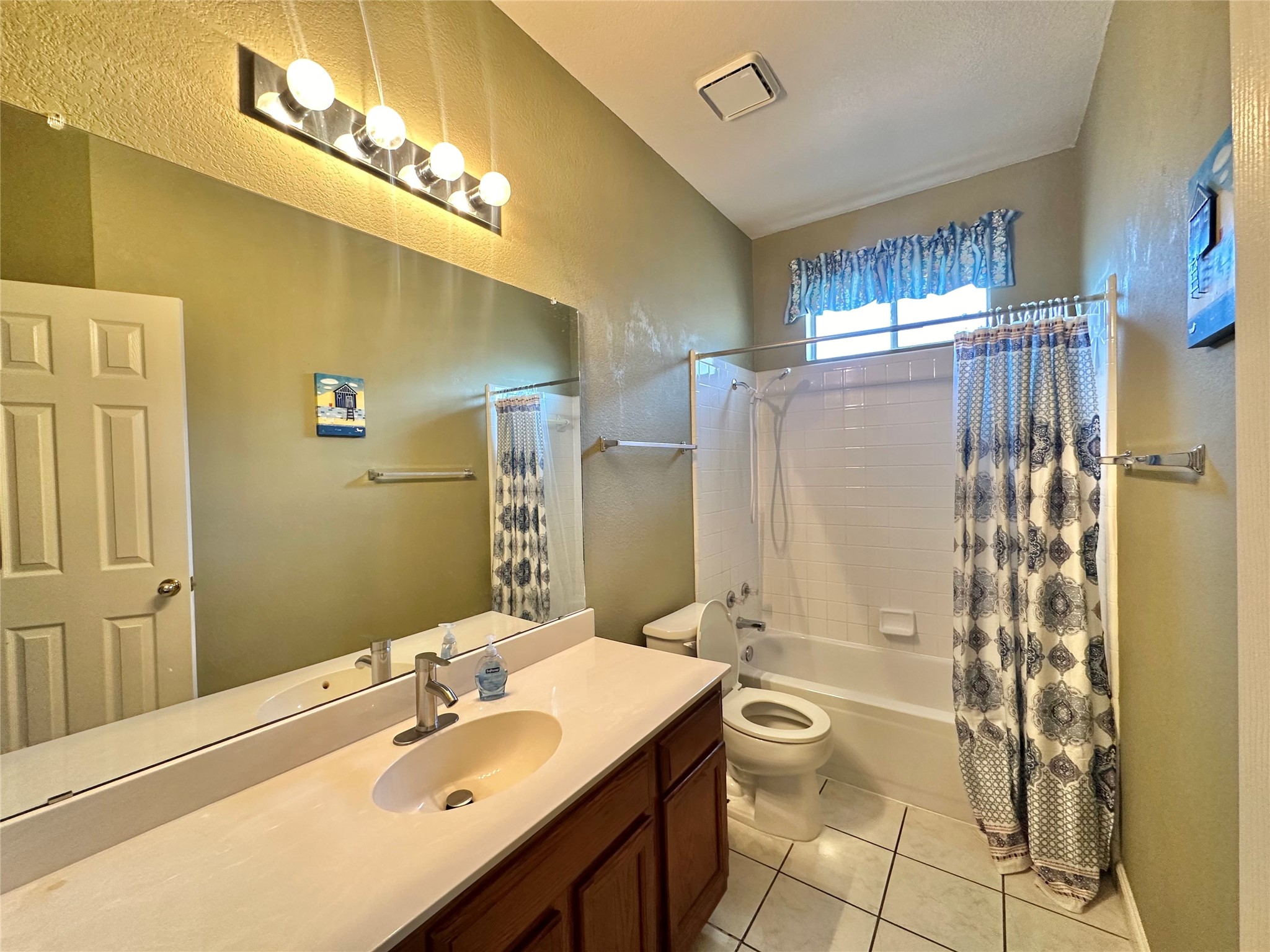 4938 Water Oak Drive Grand Prairie TX 75052