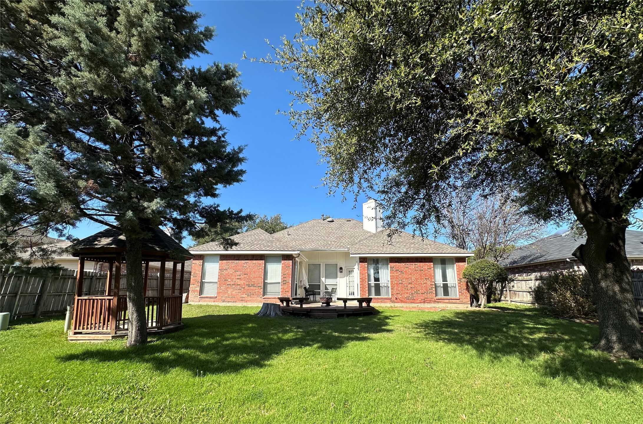 4938 Water Oak Drive Grand Prairie TX 75052