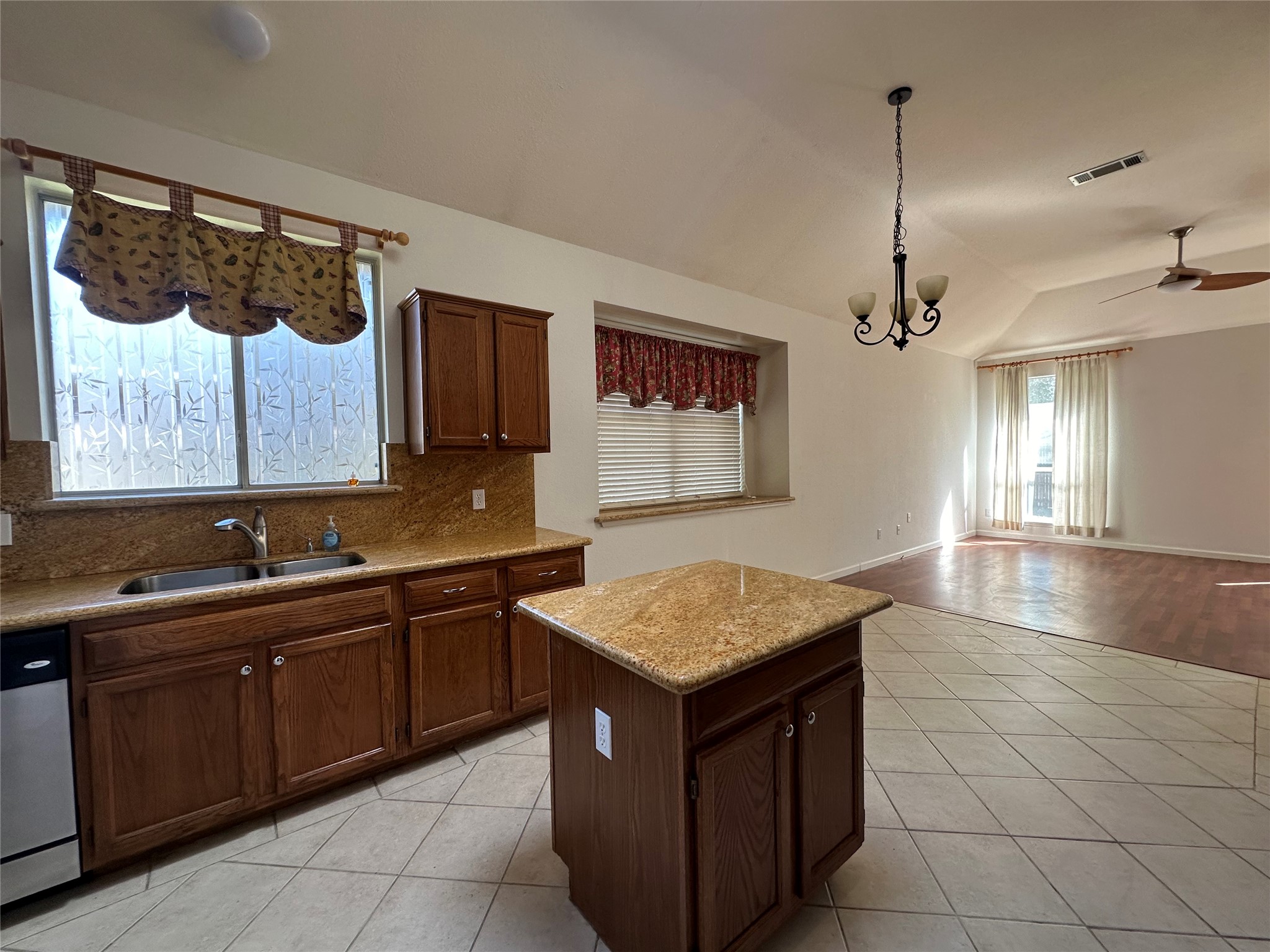 4938 Water Oak Drive Grand Prairie TX 75052