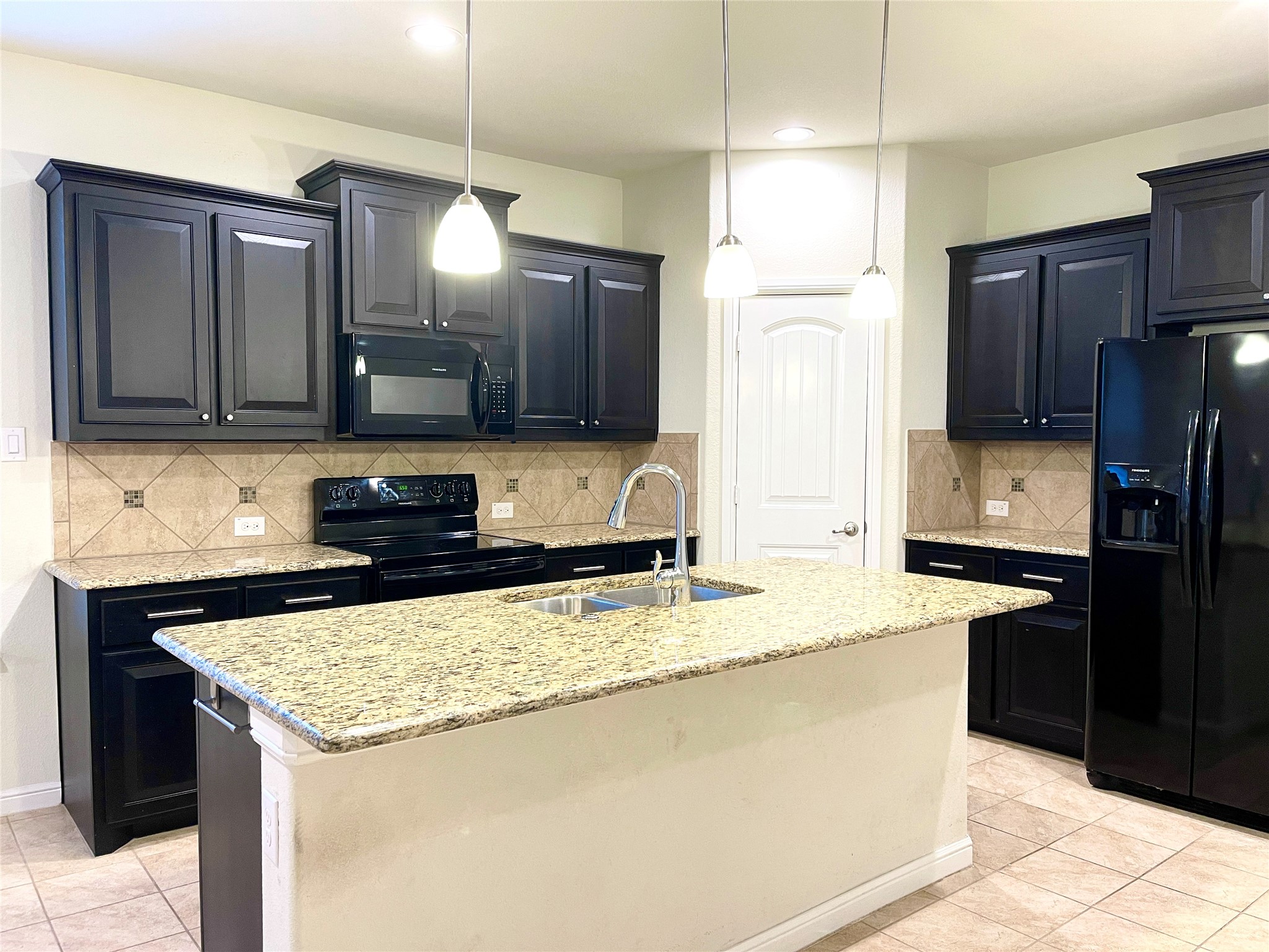 1109 Genola Drive Fort Worth TX 76177