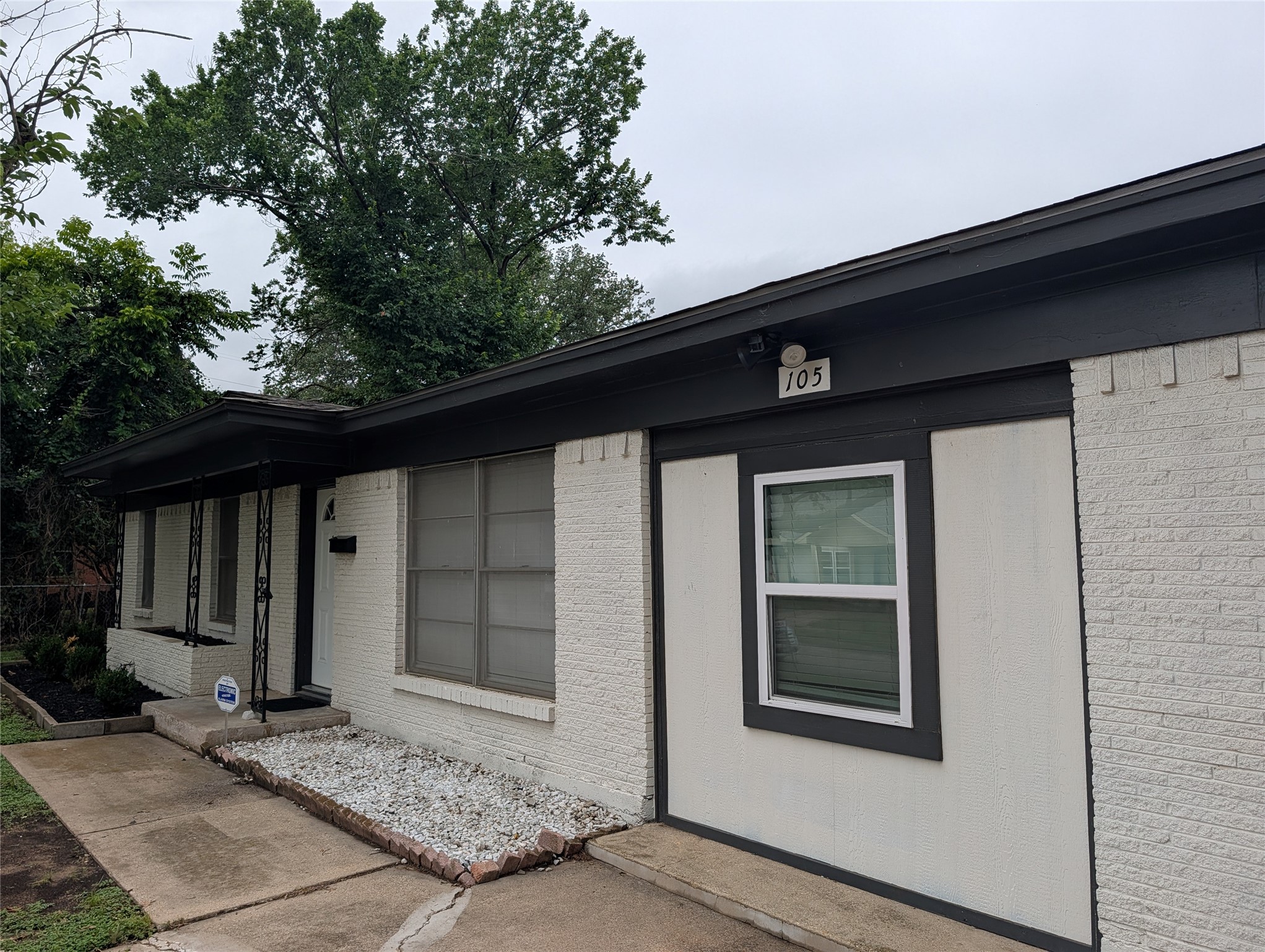 105 Dupont Circle Fort Worth TX 76134