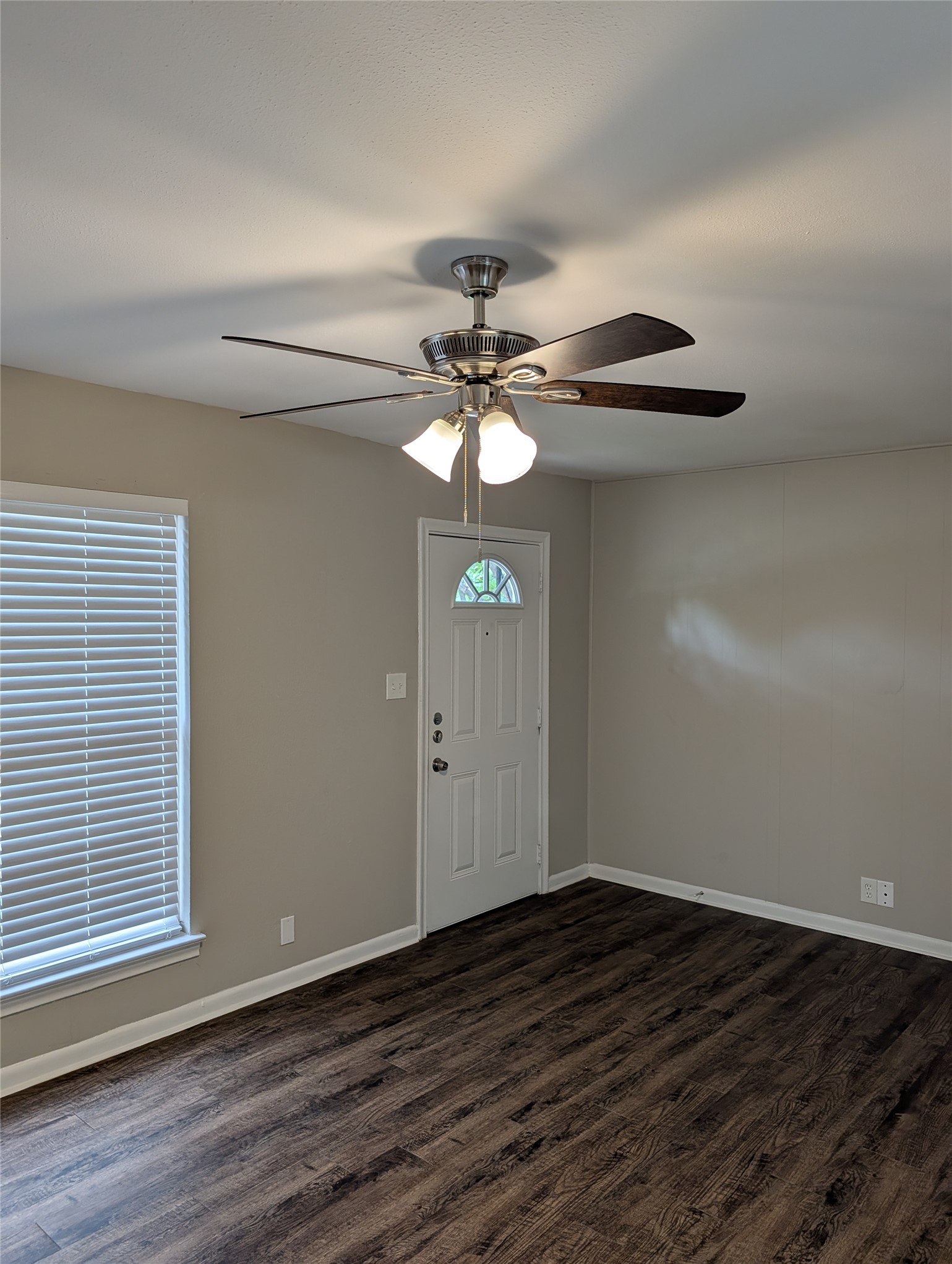 105 Dupont Circle Fort Worth TX 76134