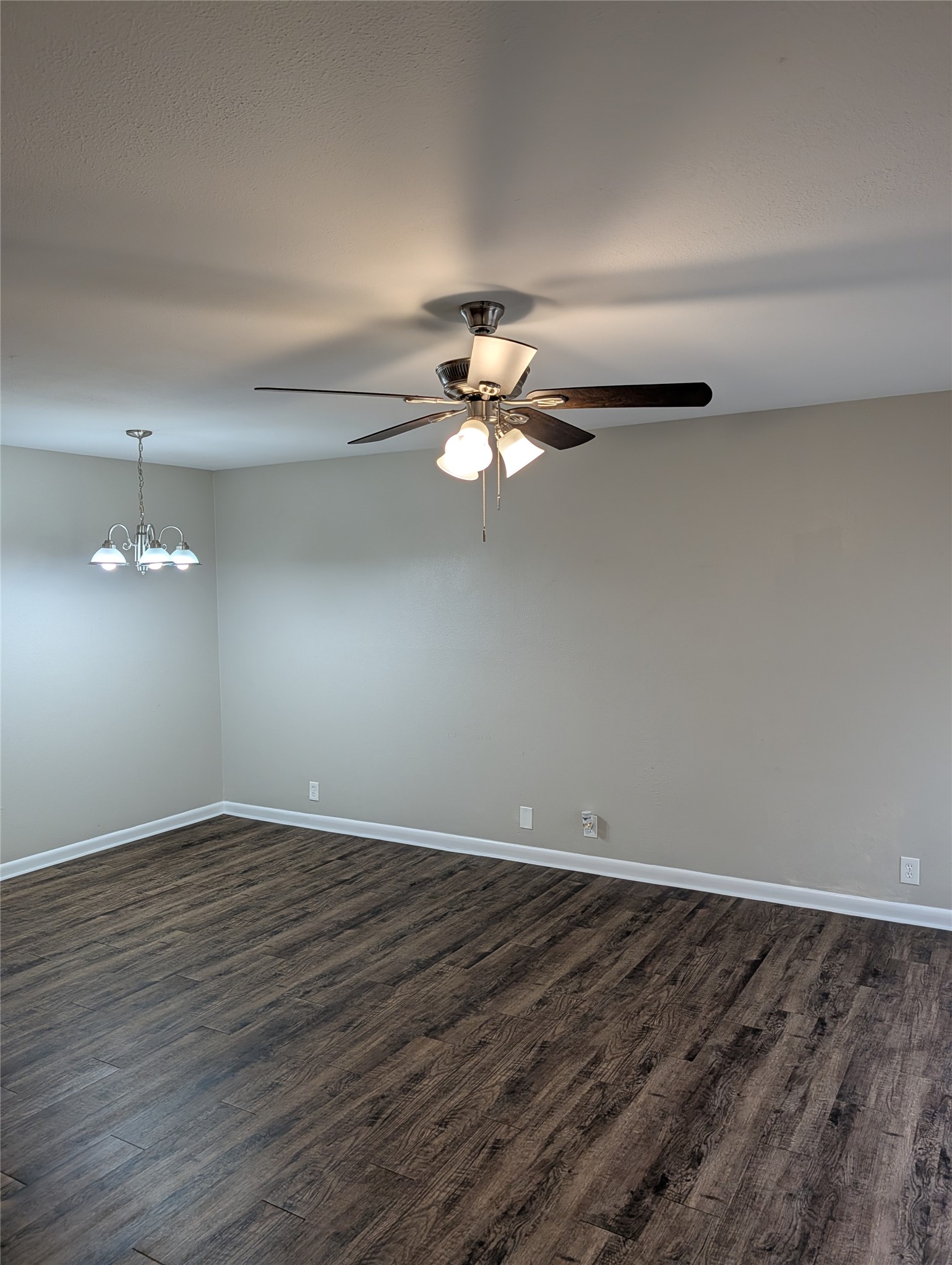 105 Dupont Circle Fort Worth TX 76134