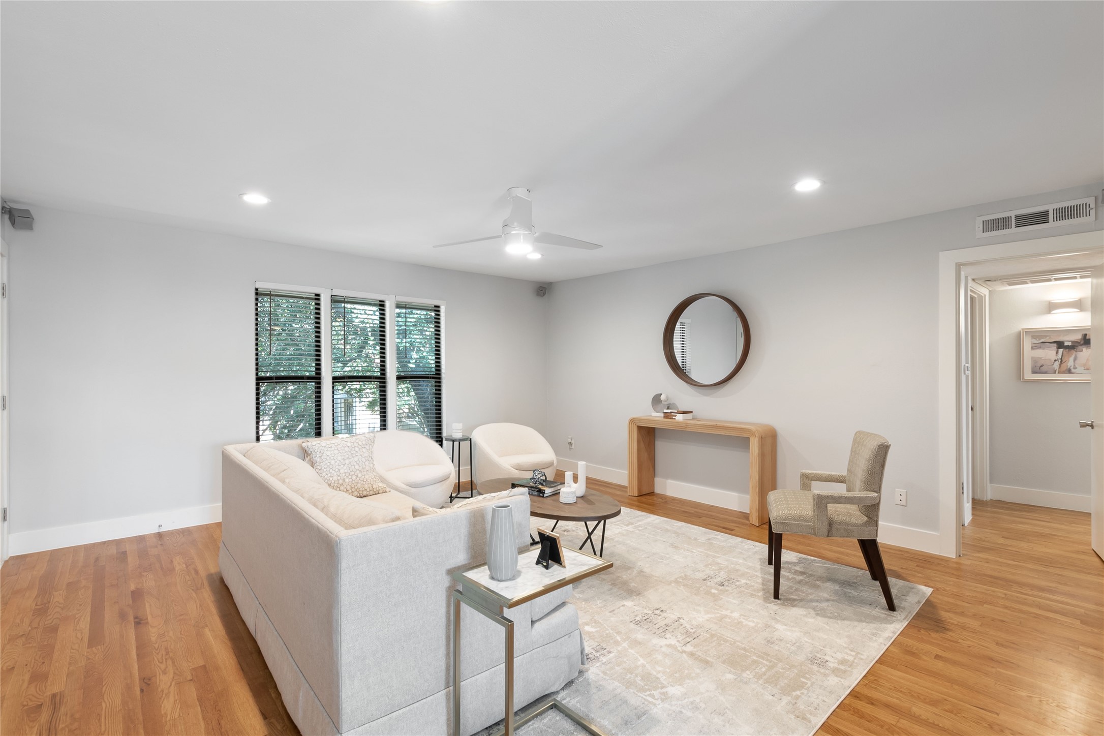 10727 Villager Road Dallas TX 75230