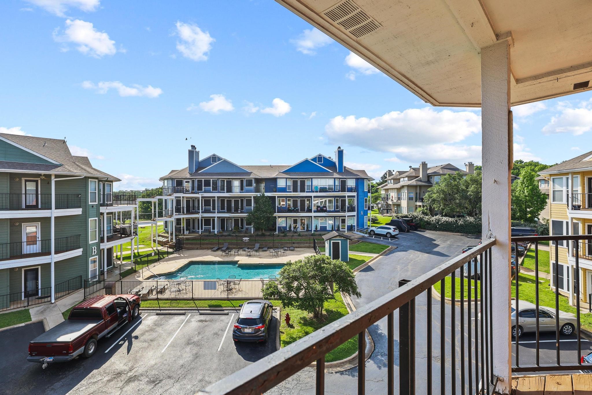 2164 Tanglewood Boulevard Pottsboro TX 75076
