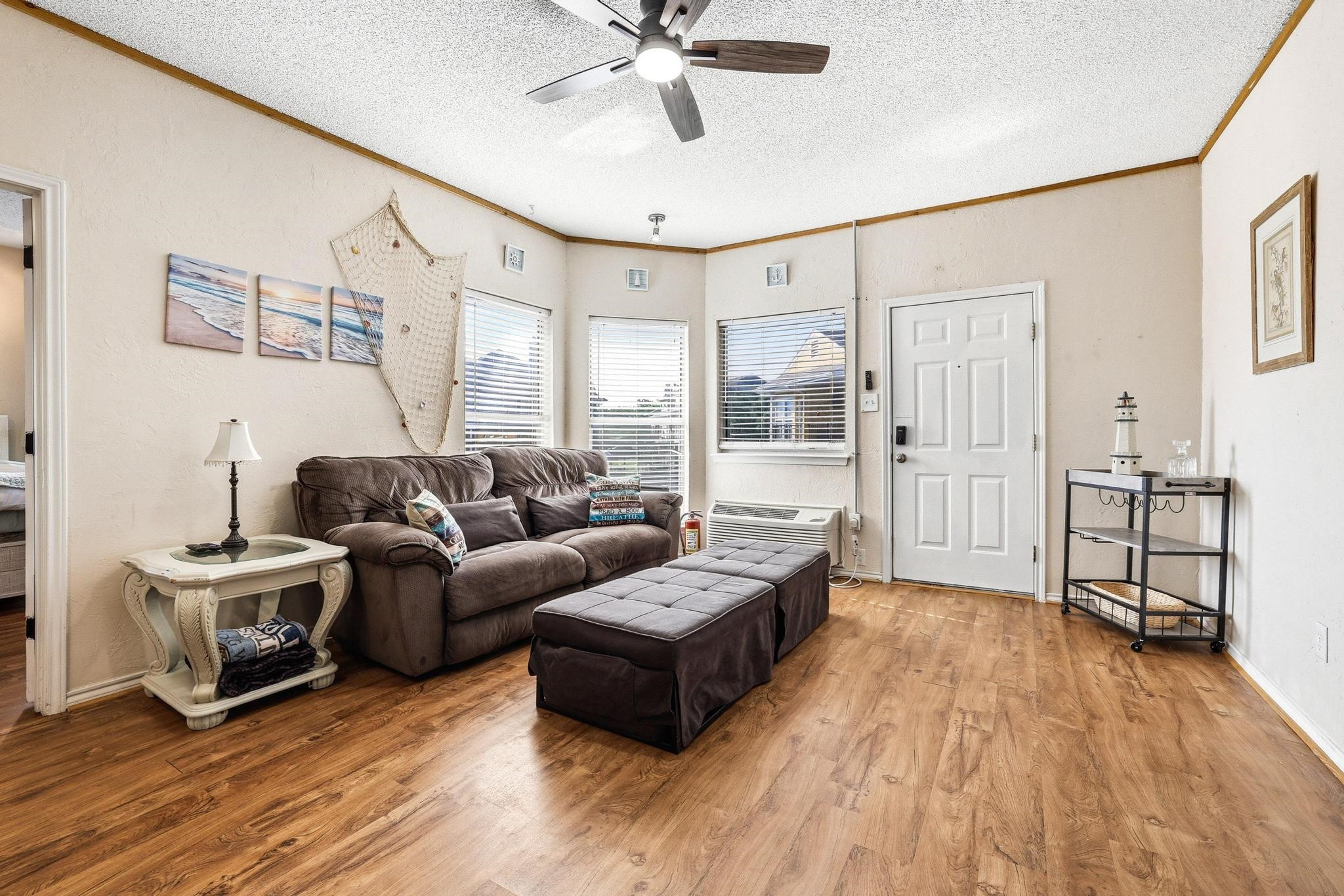 2164 Tanglewood Boulevard Pottsboro TX 75076