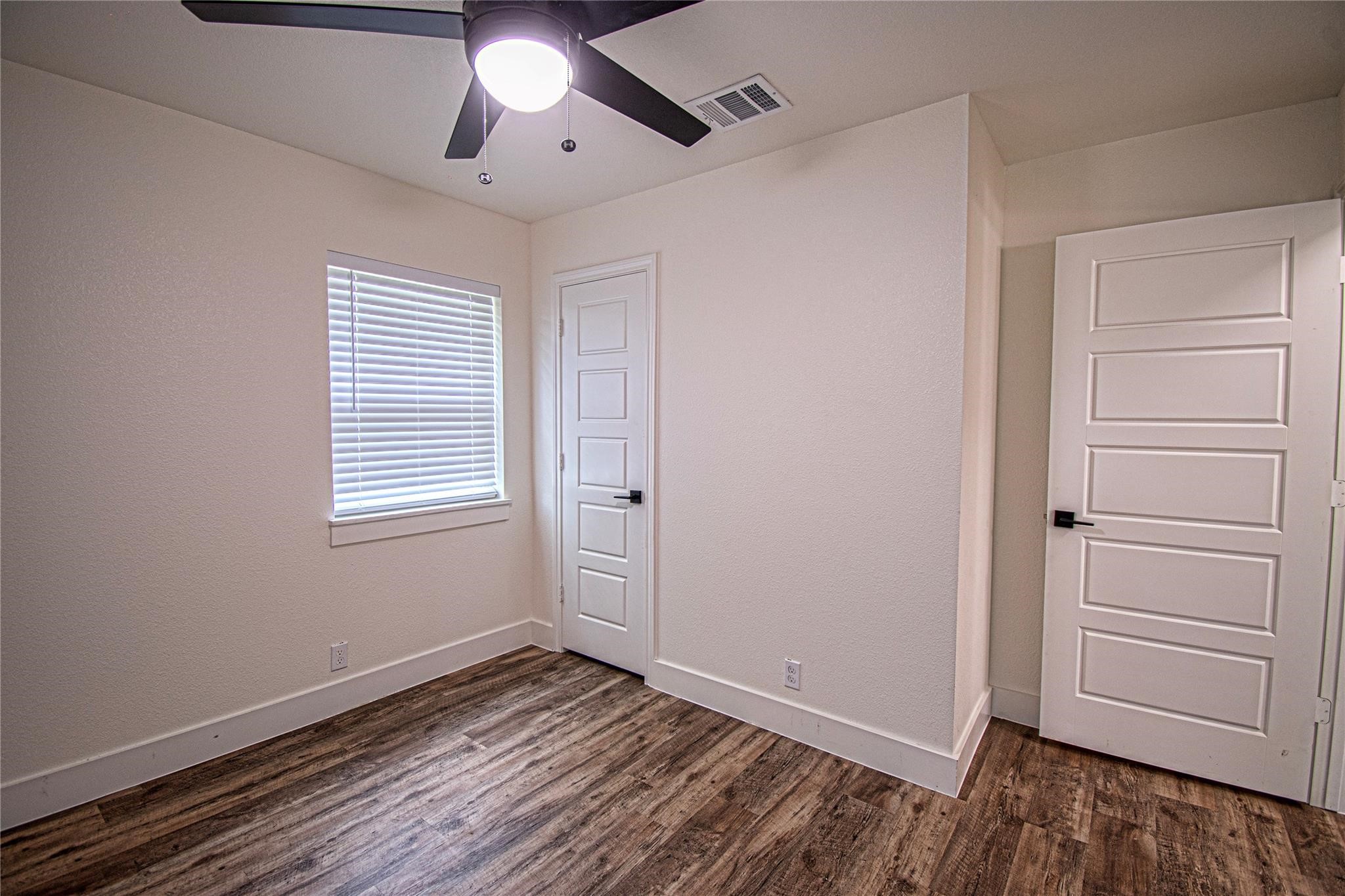 551 E Burks Street Pilot Point TX 76258
