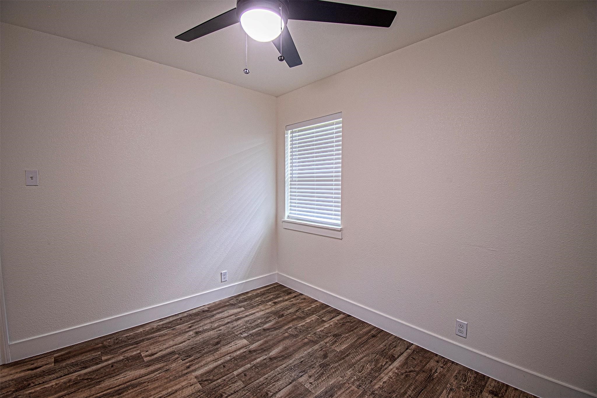 551 E Burks Street Pilot Point TX 76258