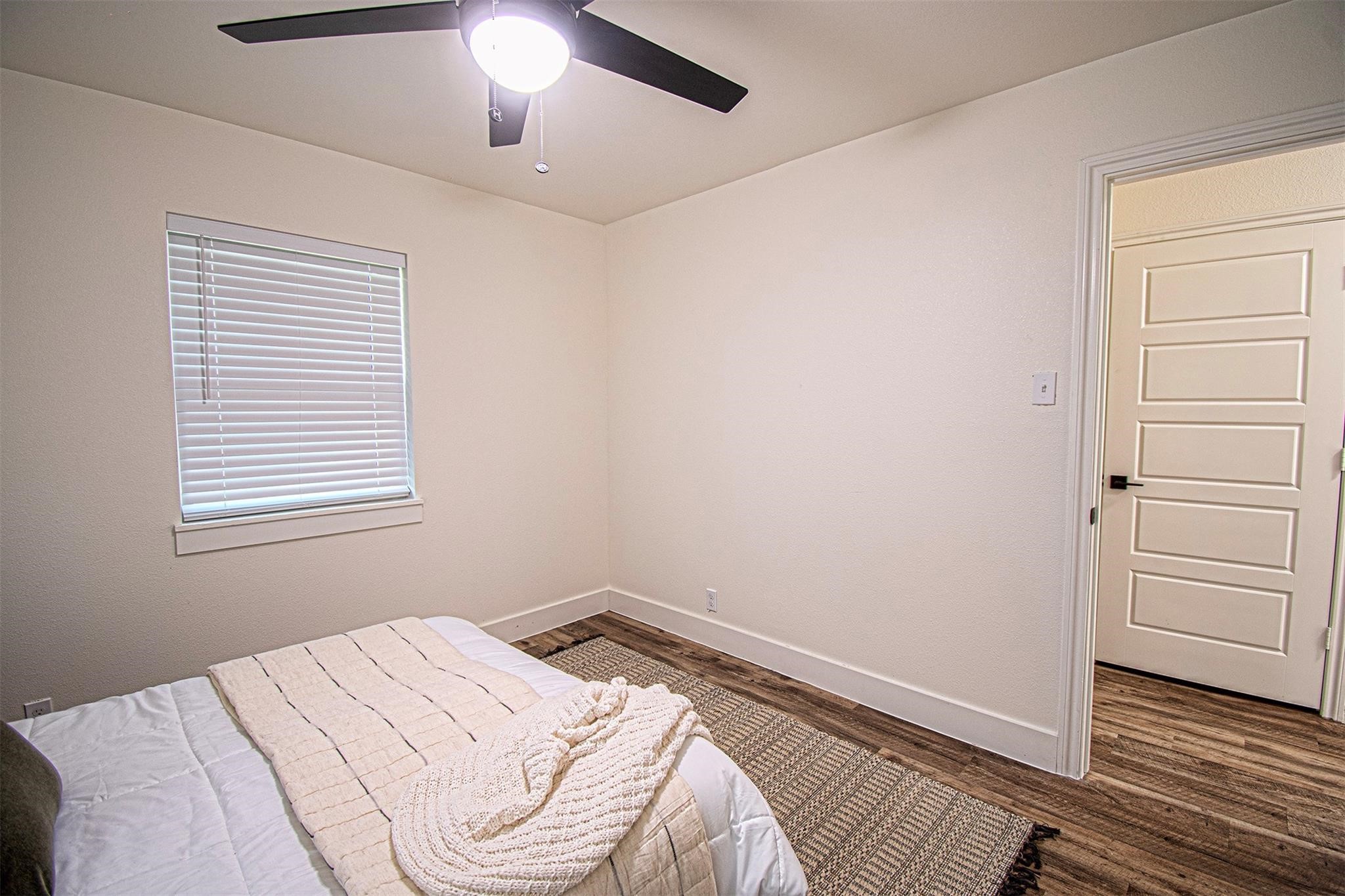 551 E Burks Street Pilot Point TX 76258
