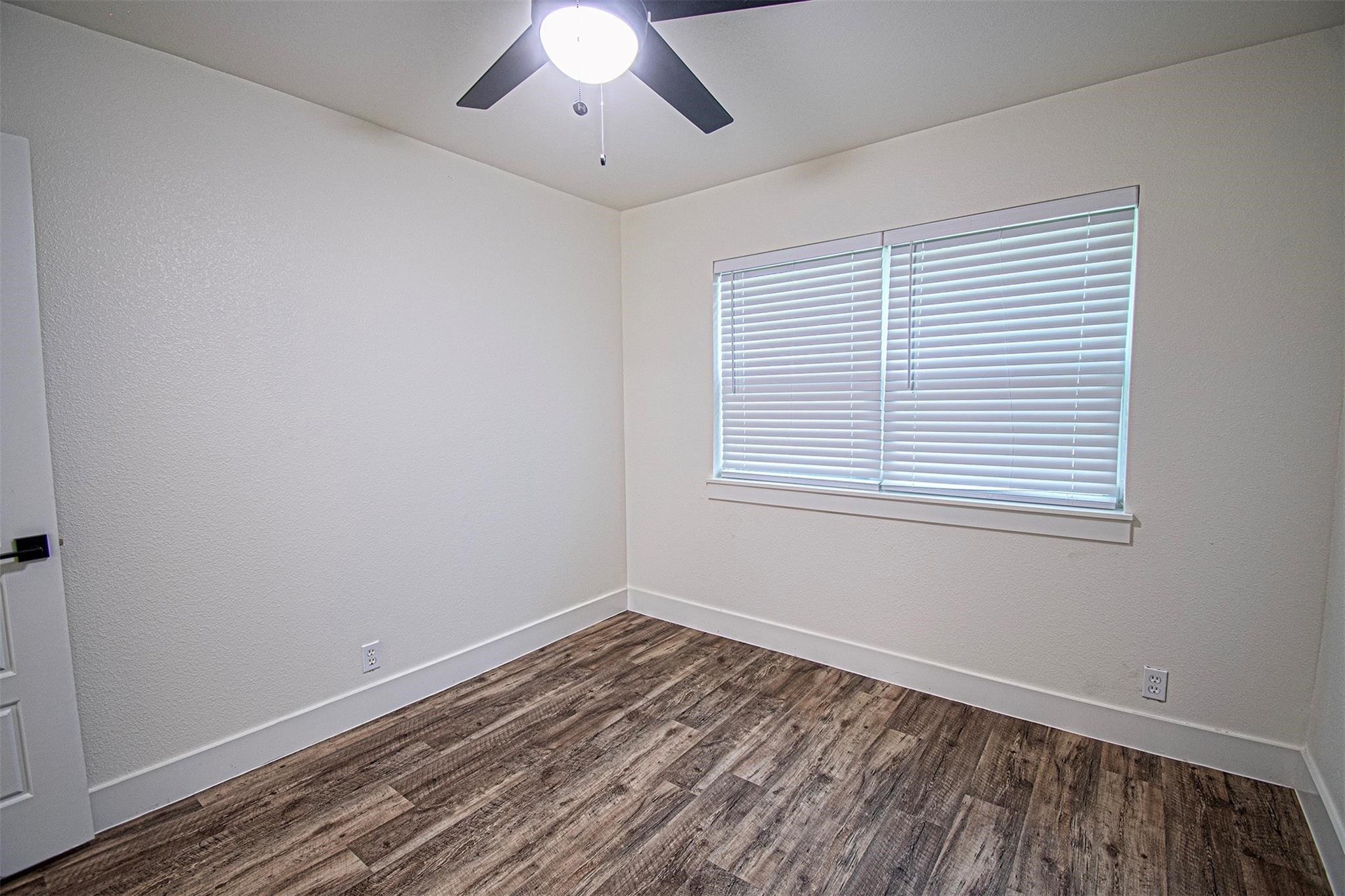551 E Burks Street Pilot Point TX 76258