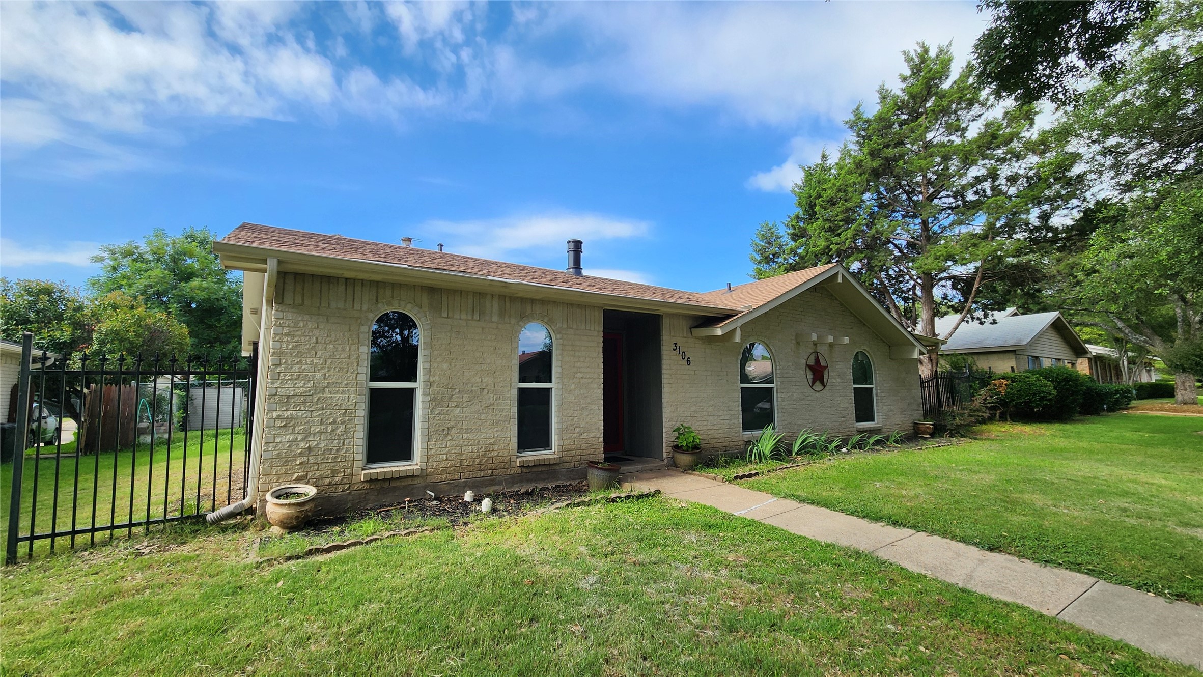 3106 Gayle Drive Garland TX 75044