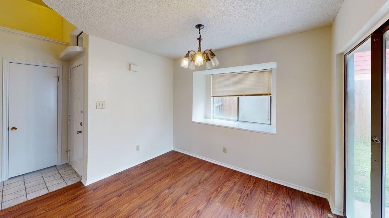 732 Versailles Street Mesquite TX 75149